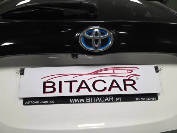 Toyota Yaris 1.5 HDF EXCLUSIVE 65