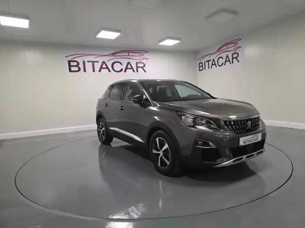 Peugeot 3008 1.5 BLUEHDI ACTIVE 2