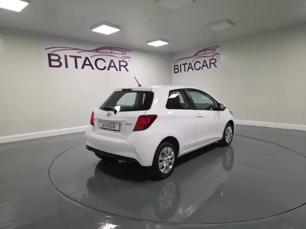 Toyota Yaris BIZZ 1.4 D-4D 90CV IVA DEDUTIVEL 47