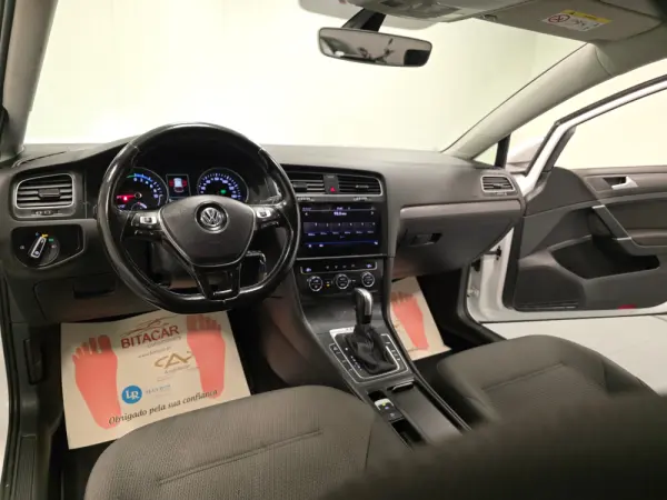 Volkswagen e-Golf AC/DC 72