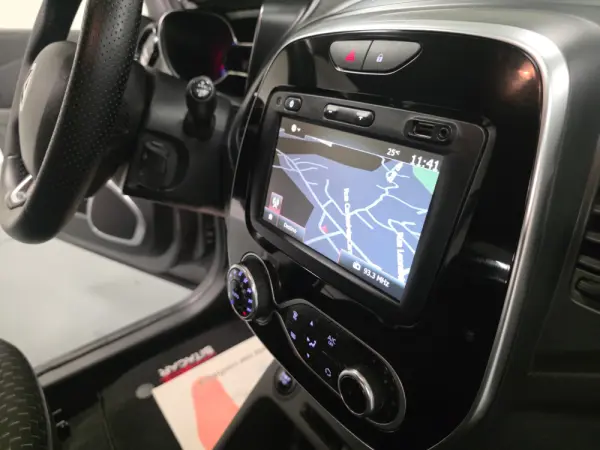 Renault Captur 1.5 DCI EXCLUSIVE 91