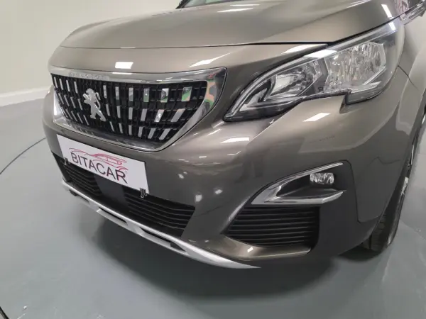 Peugeot 3008 1.5 BLUEHDI ACTIVE 10