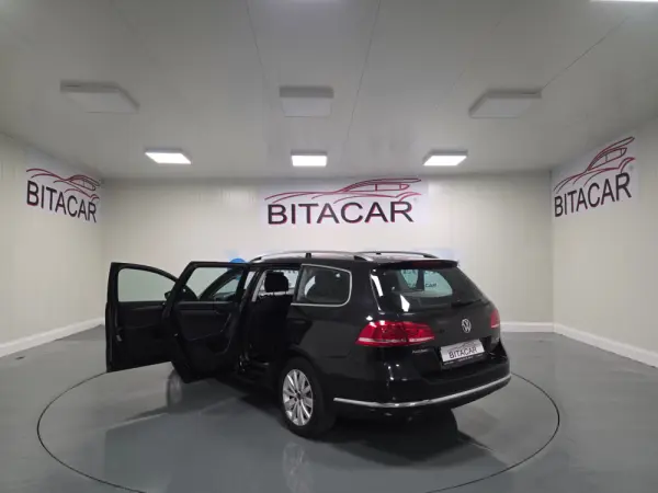 Volkswagen Passat 1.6 TDI Confortline 40