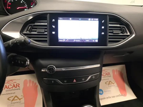 Peugeot 308 SW 1.5 BlueHDi Style 16