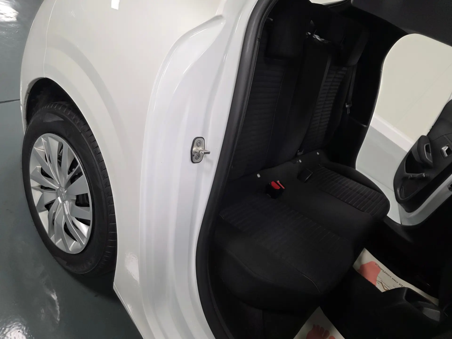 Peugeot 208 1.2 ACTIVE 79