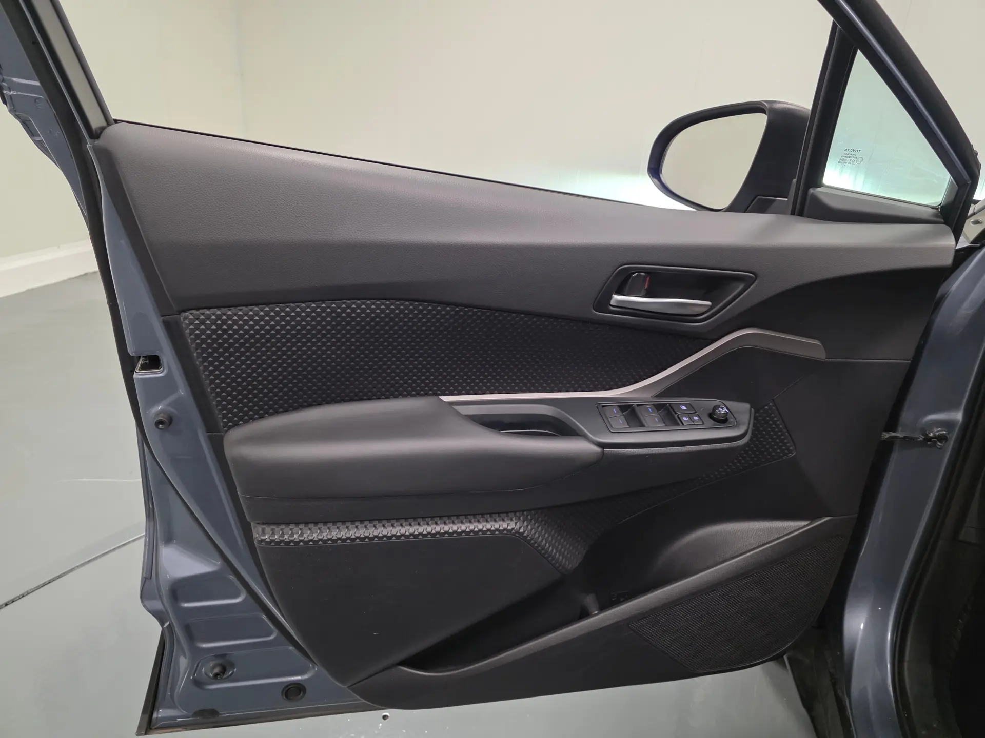 Toyota C-HR 1.8 Hybrid Comfort 49