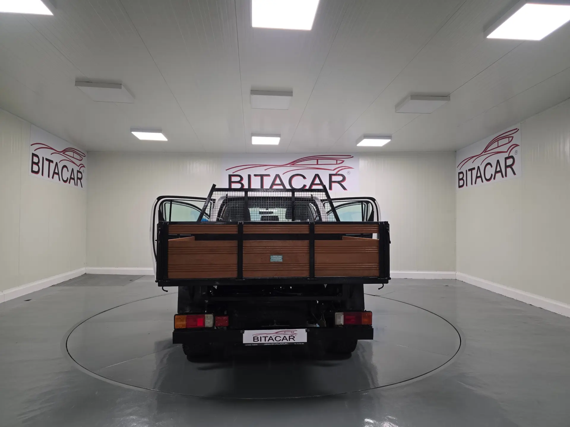 Toyota Hilux 2.4 D-4D 4WD CD CH 42