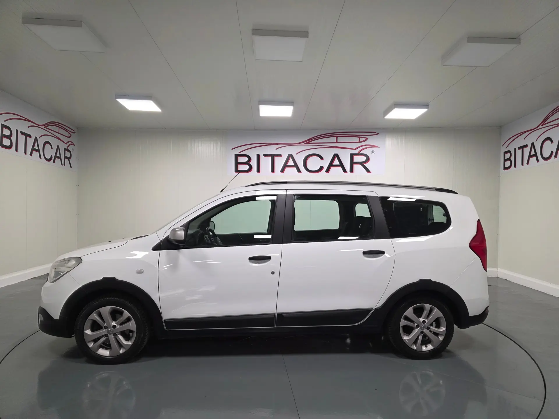 Dacia Lodgy 1.2 STEPWAY 19