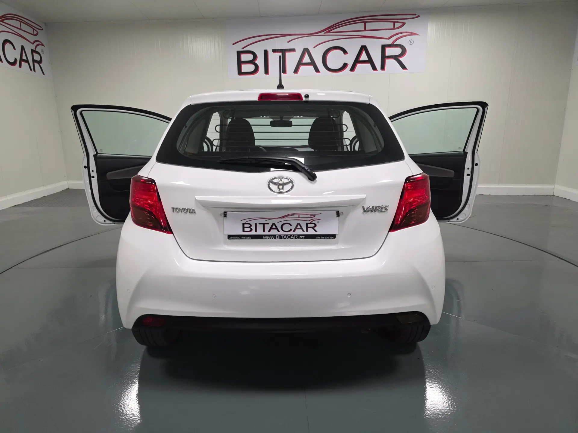 Toyota Yaris BIZZ 1.4 D-4D 90CV IVA DEDUTIVEL 63