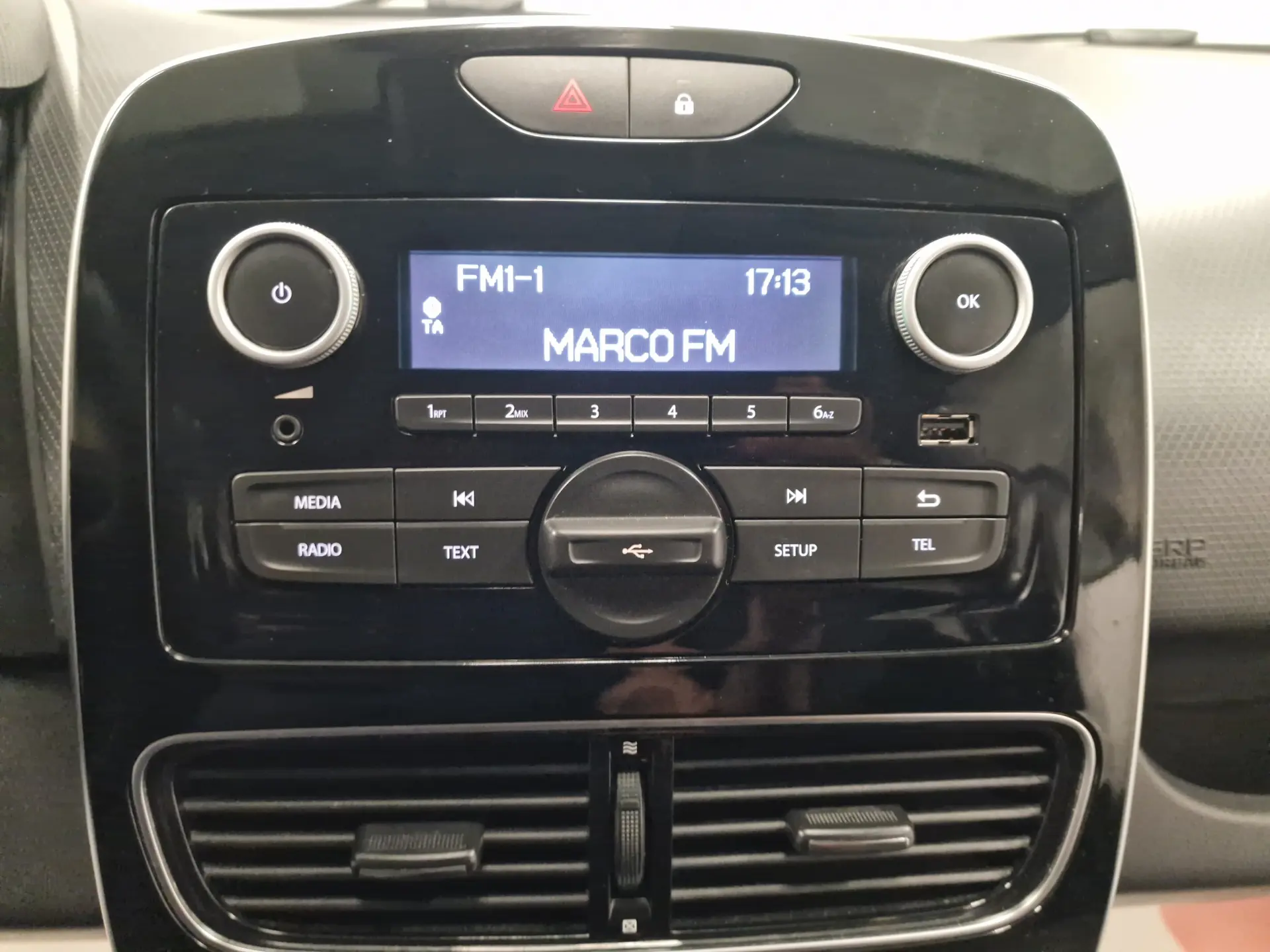 Renault Clio 1.5 dCi Zen 12