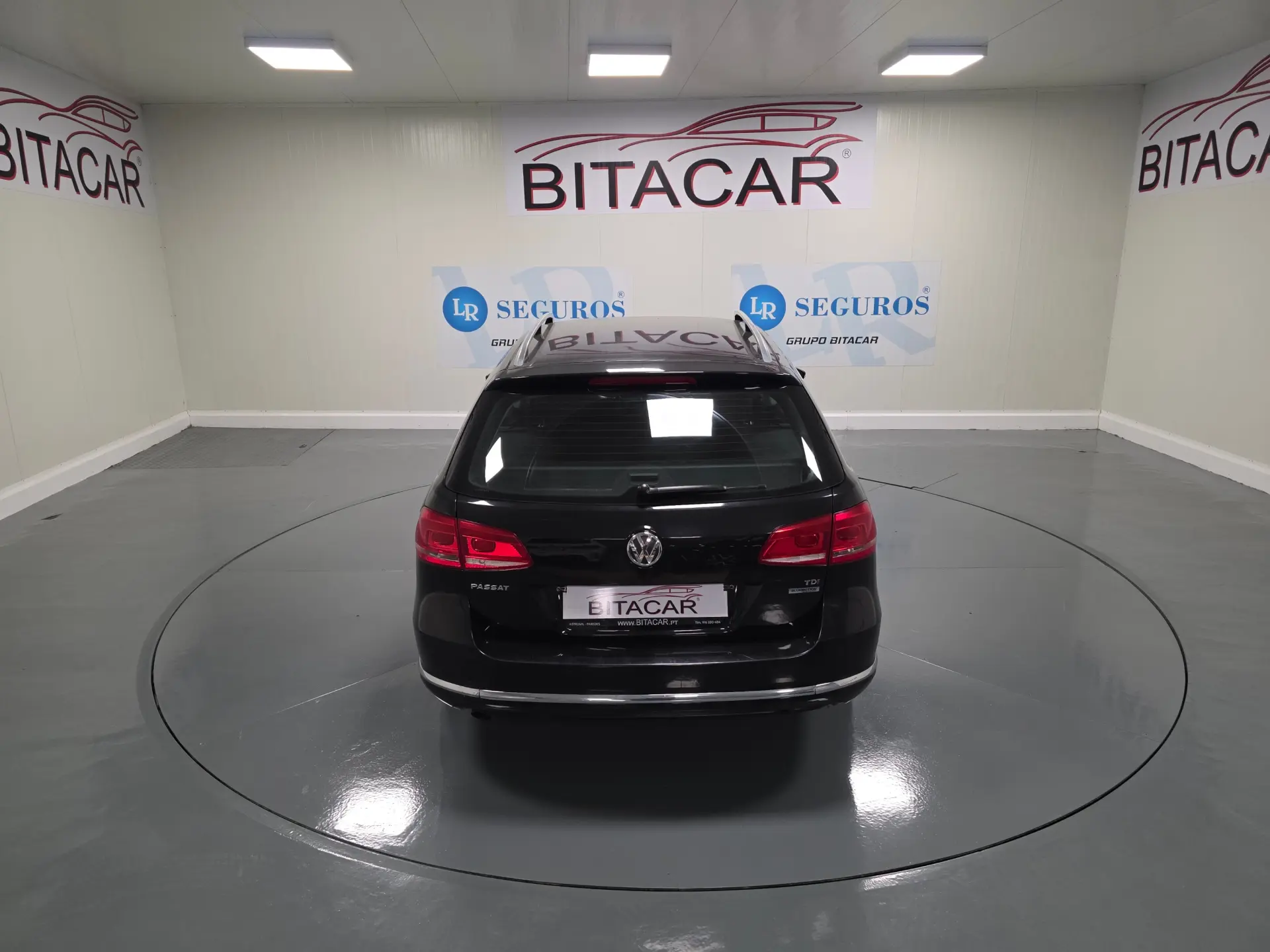 Volkswagen Passat 1.6 TDI Confortline 22