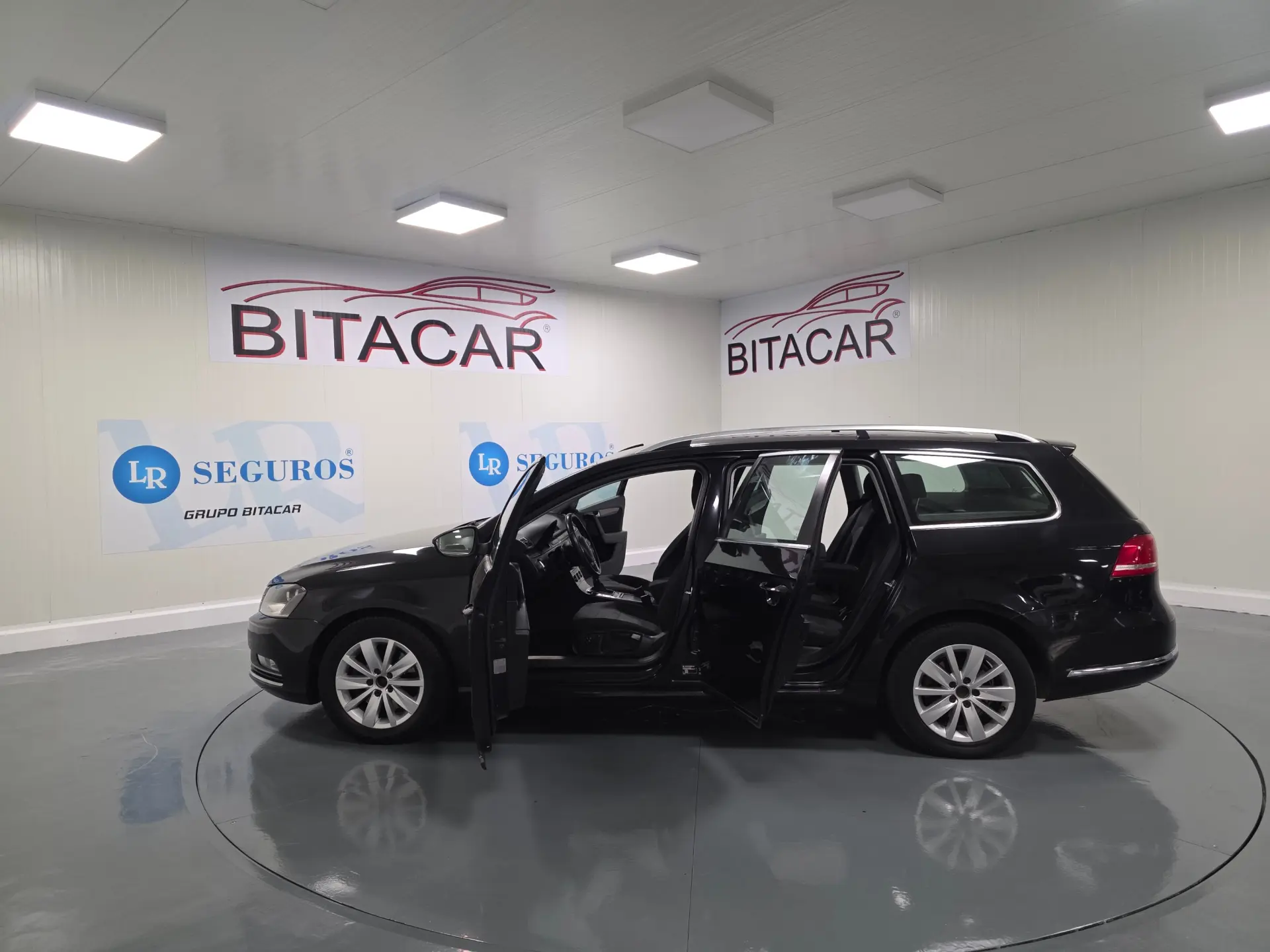 Volkswagen Passat 1.6 TDI Confortline 38