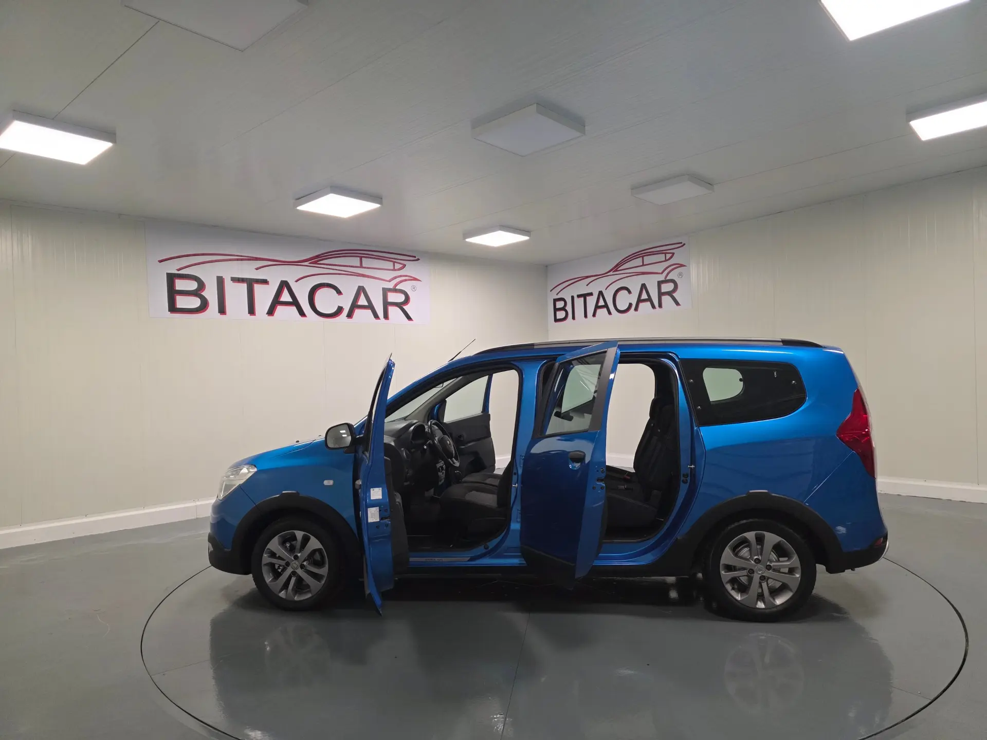 Dacia Lodgy 1.5 dCi Stepway 7L 48