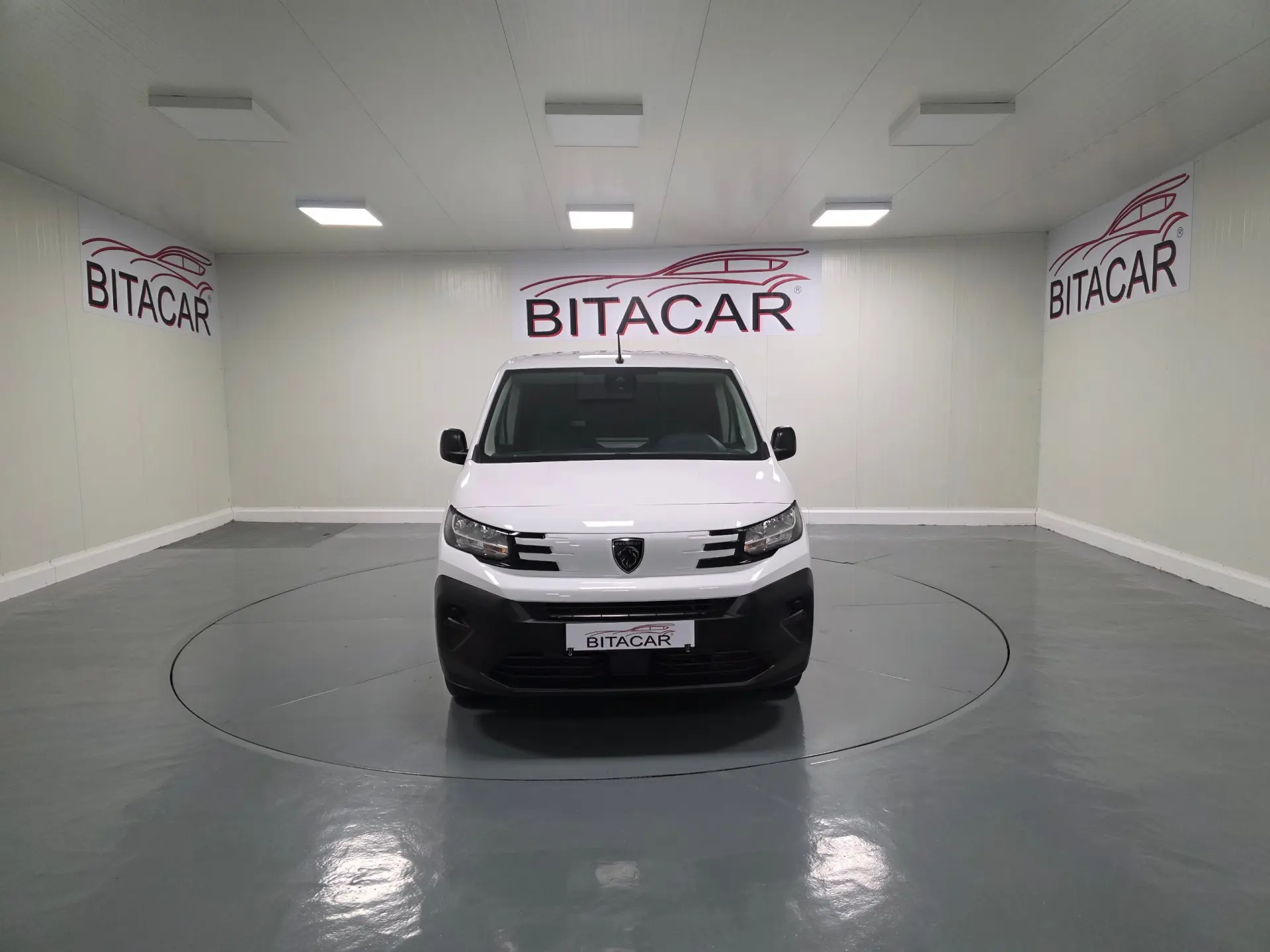 Peugeot Partner 1.5 BLUEHDI 100CV LONGA CAMARA TRASEIRA 8