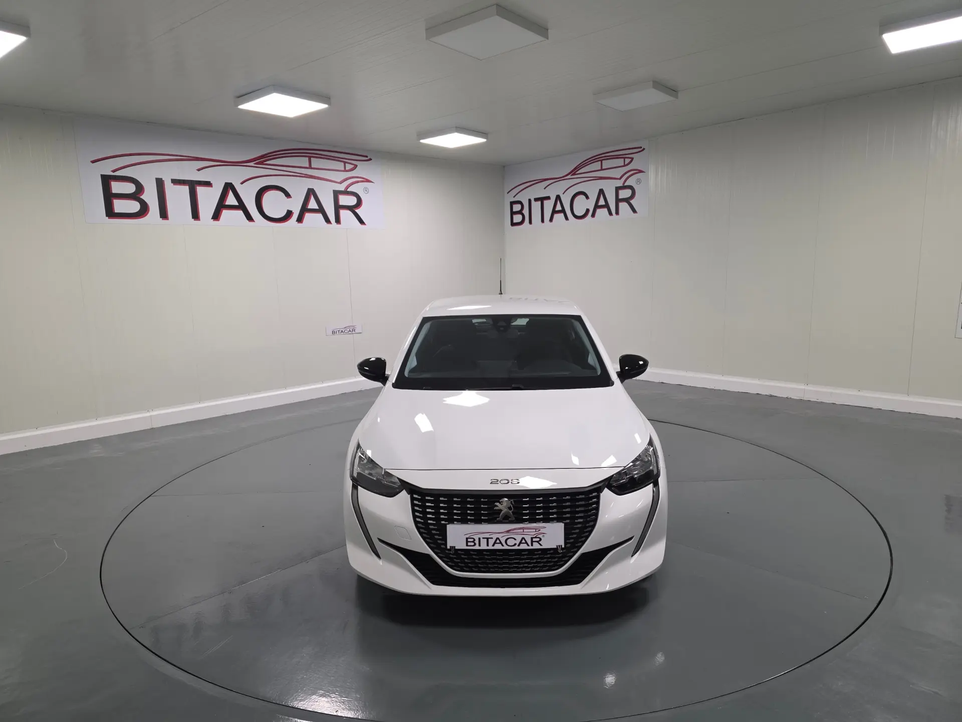 Peugeot 208 1.2 ACTIVE 14