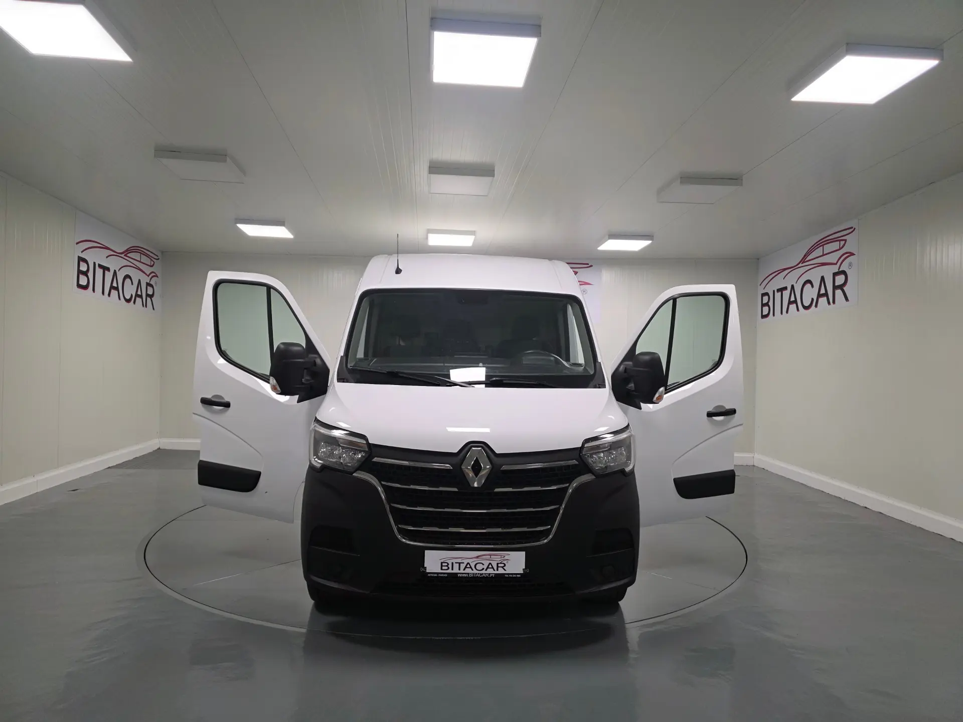 Renault Master L2H2 135CV GPS CAM TRASEIRA IVA DEDUTIVEL 41
