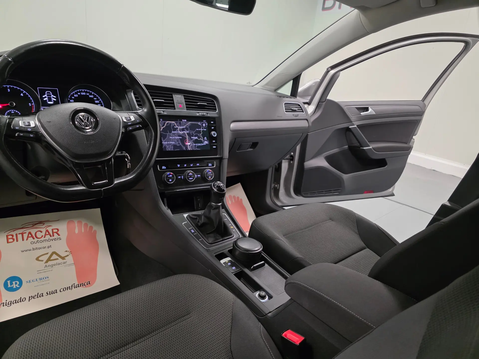 Volkswagen Golf 1.6 TDI CONFORTLINE 110