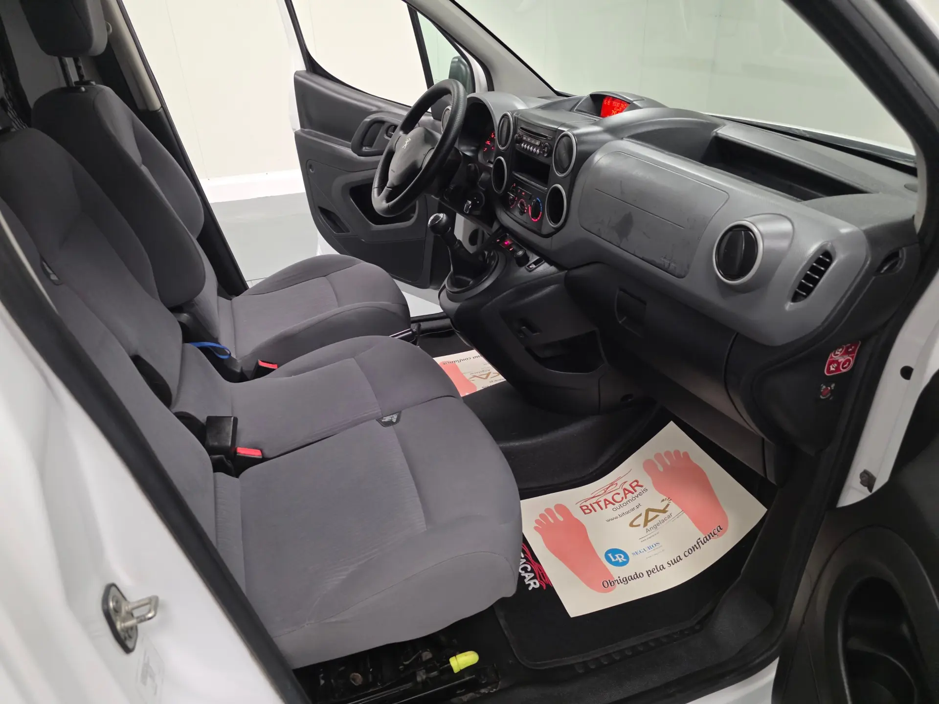 Peugeot Partner 1.6 HDI L1 PACK CD CLIM 53