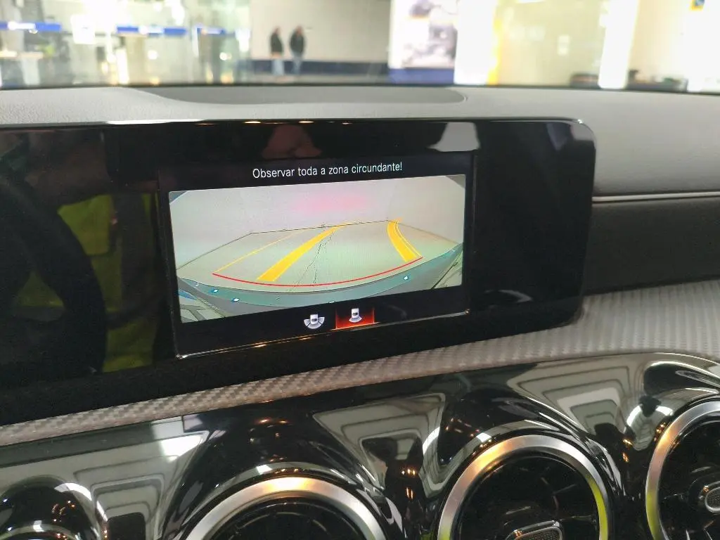 Mercedes-Benz A 180 D PROGRESSIVE 5