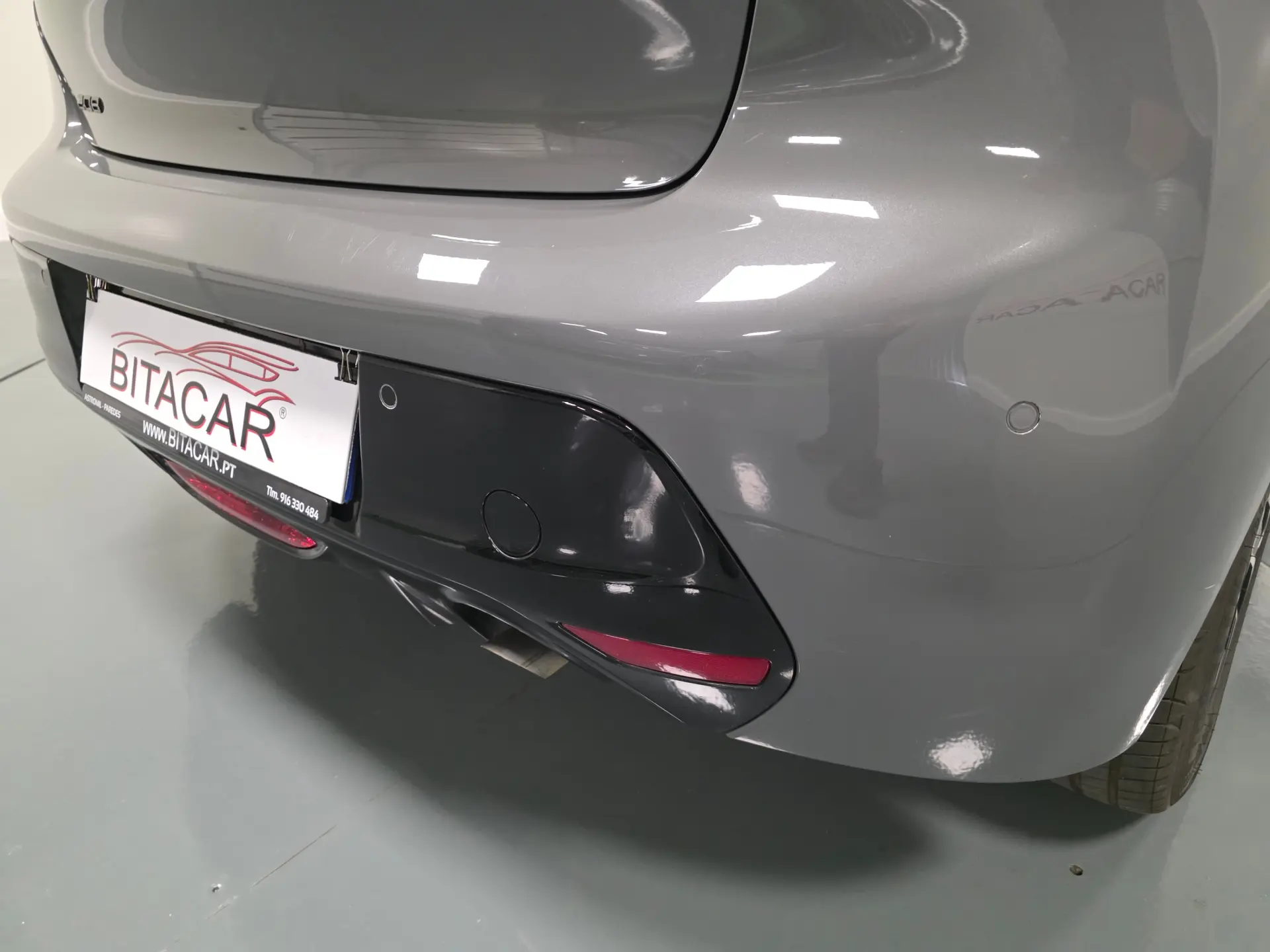 Peugeot 208 ALLURE 28