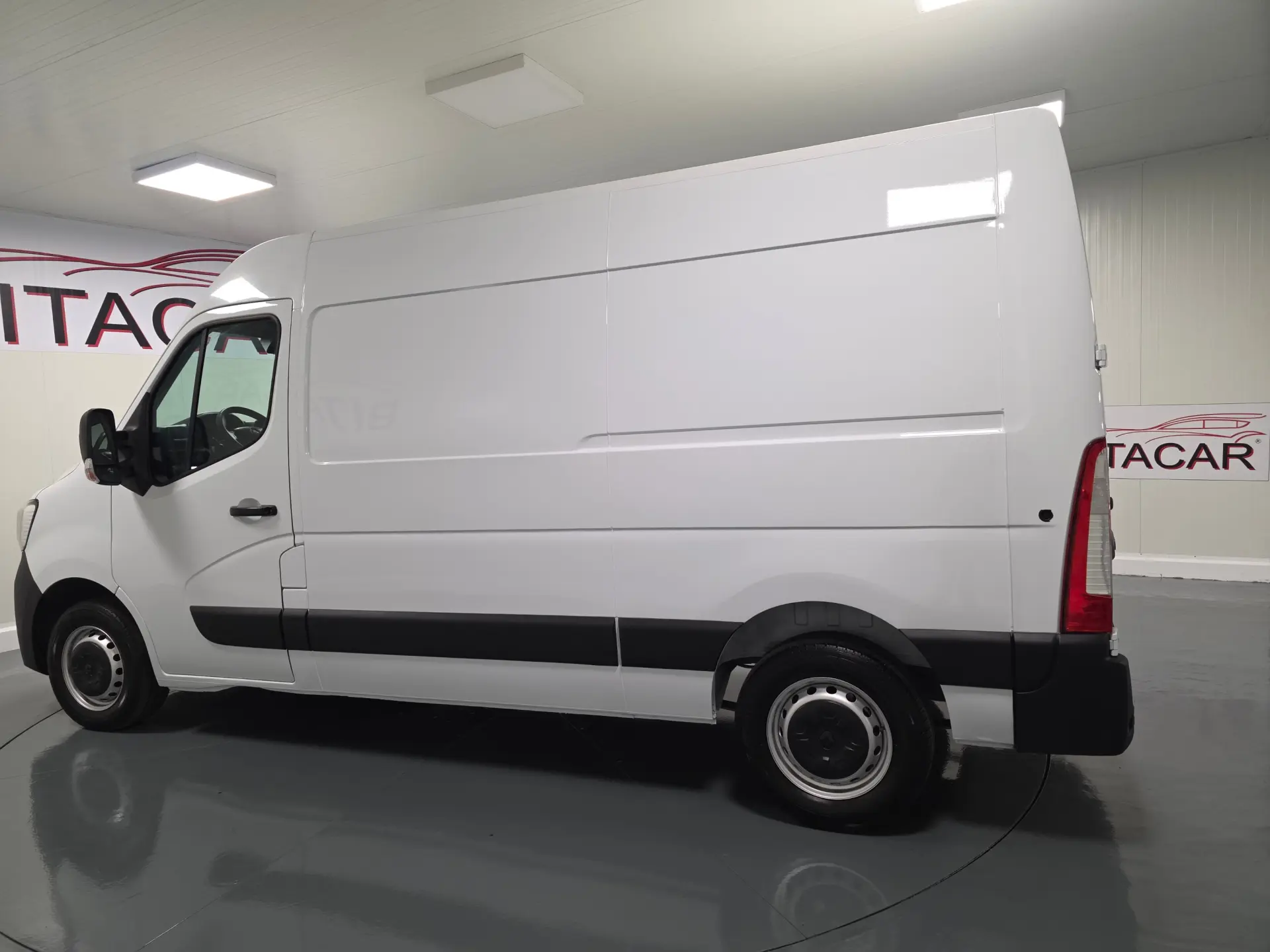 Renault Master L2H2 135CV IVA DEDUTIVEL 37