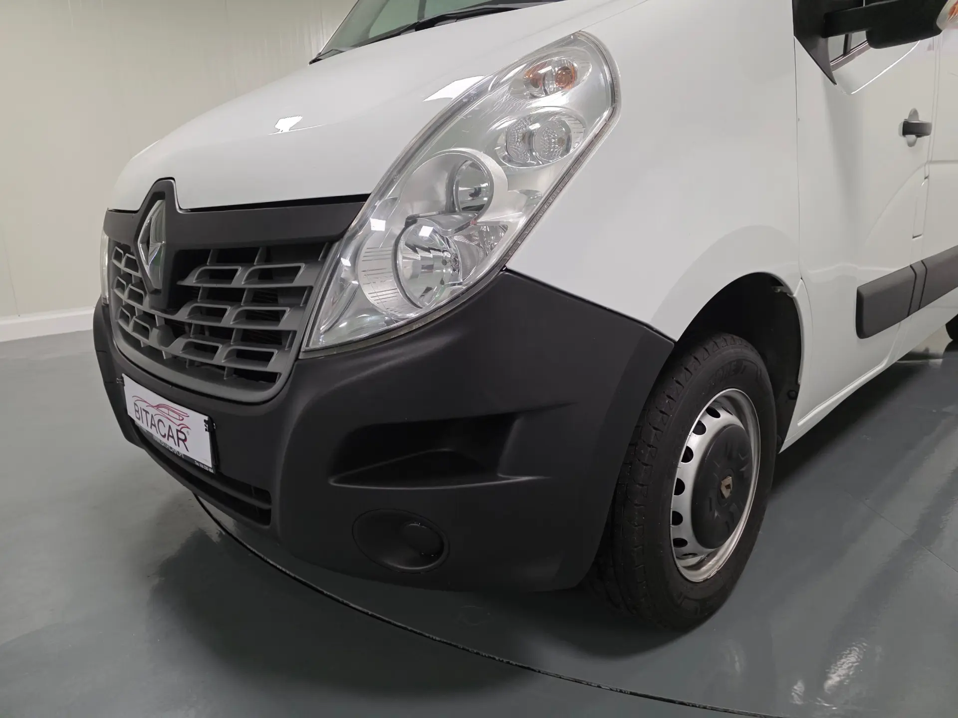 Renault Master 2.3 dCi L2H2 3.5T 11