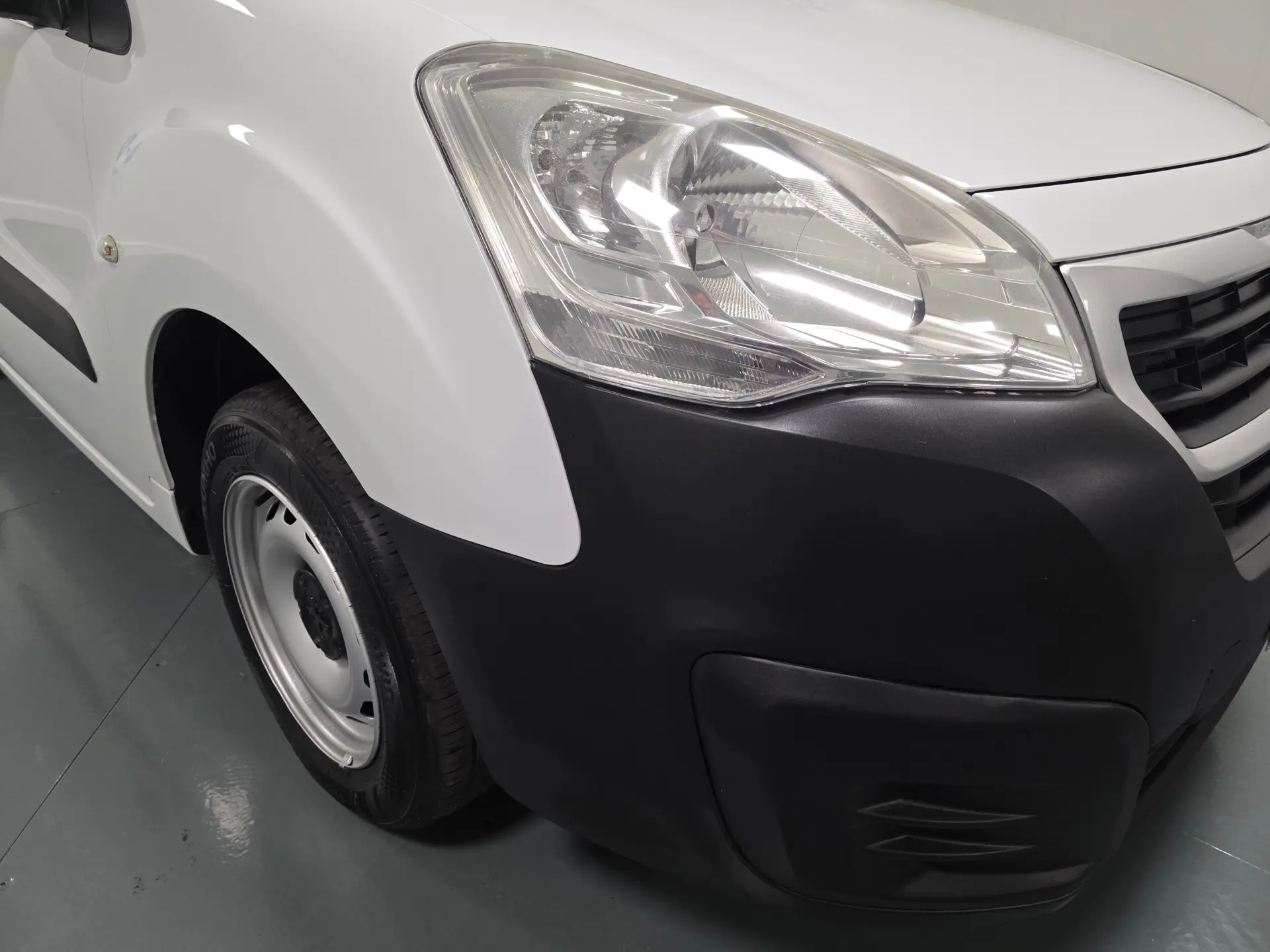 Peugeot Partner 1.6 HDI L1 PACK CD CLIM 5