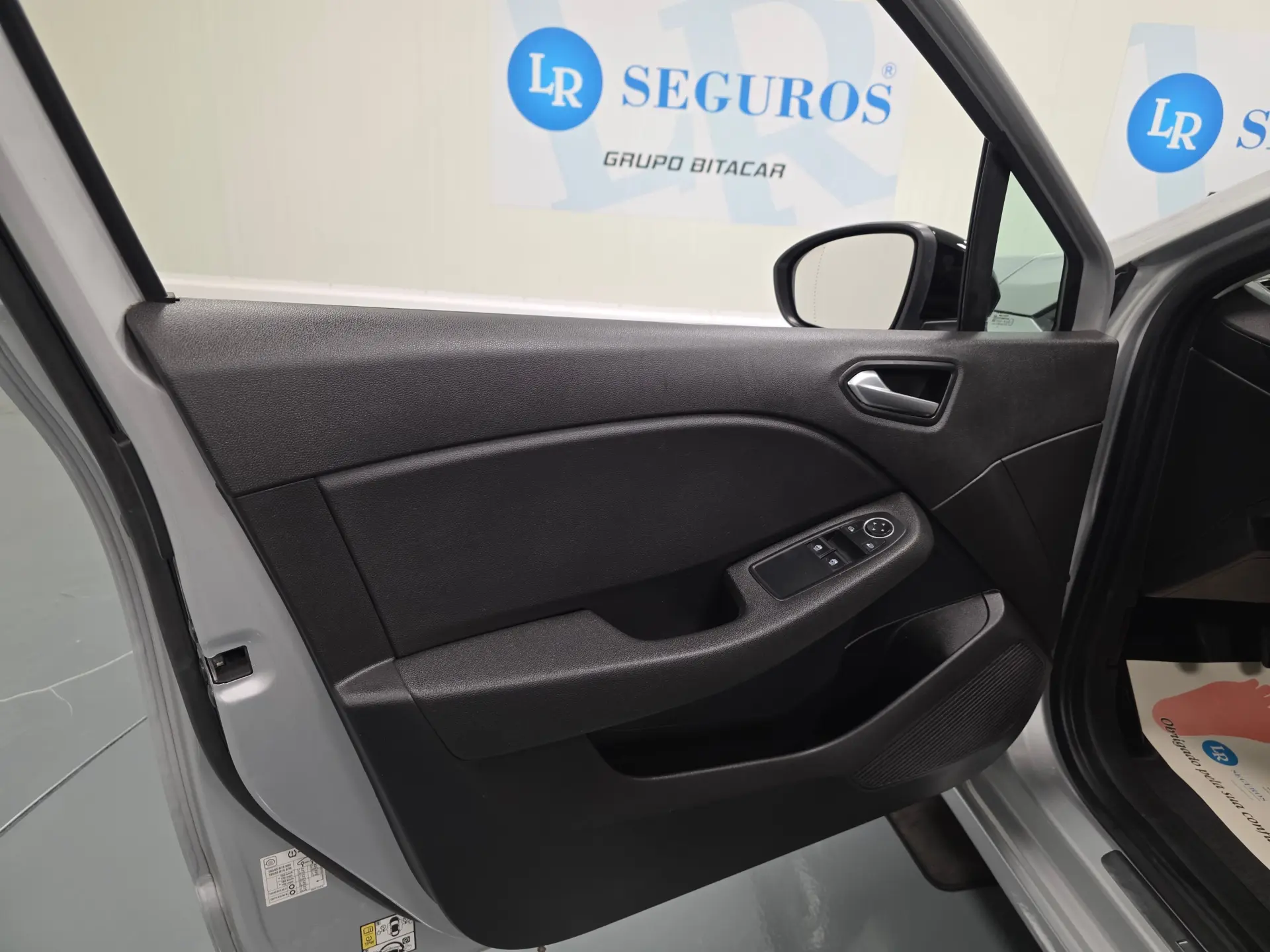 Renault Clio 1.0 TCE LIMITED 88