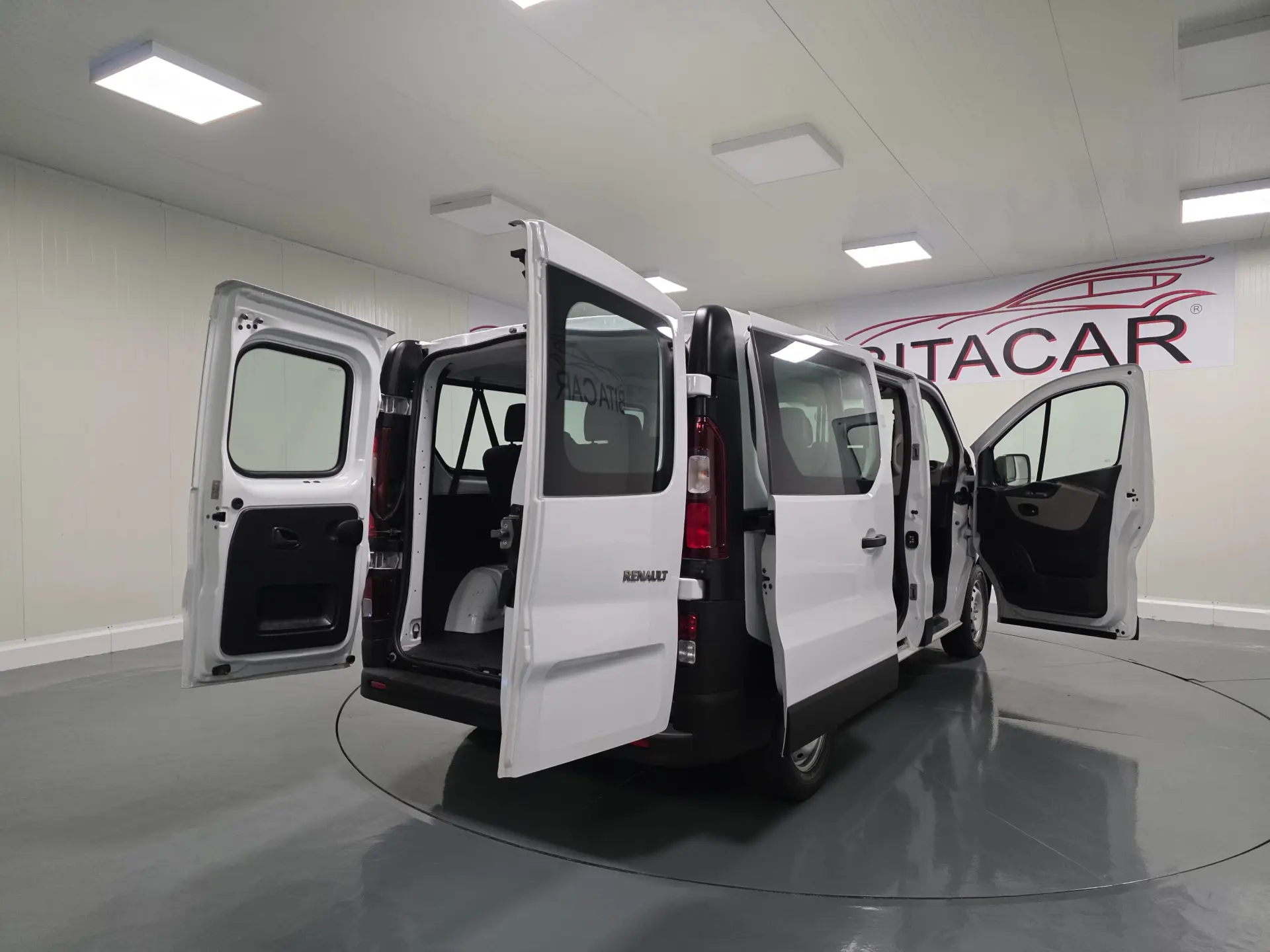 Renault Trafic 1.6 dCi L1H1 1.0T SS 6