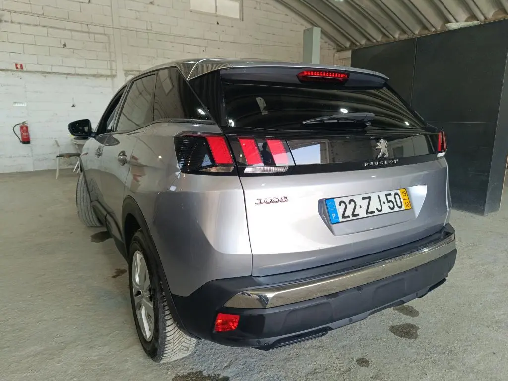 Peugeot 3008 1.5 BlueHDi Active 3