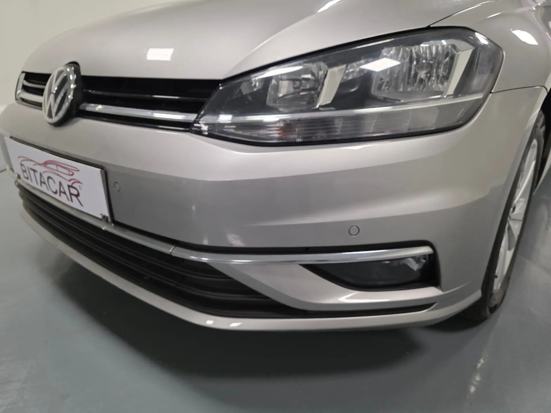 Volkswagen Golf 1.6 TDI CONFORTLINE 11