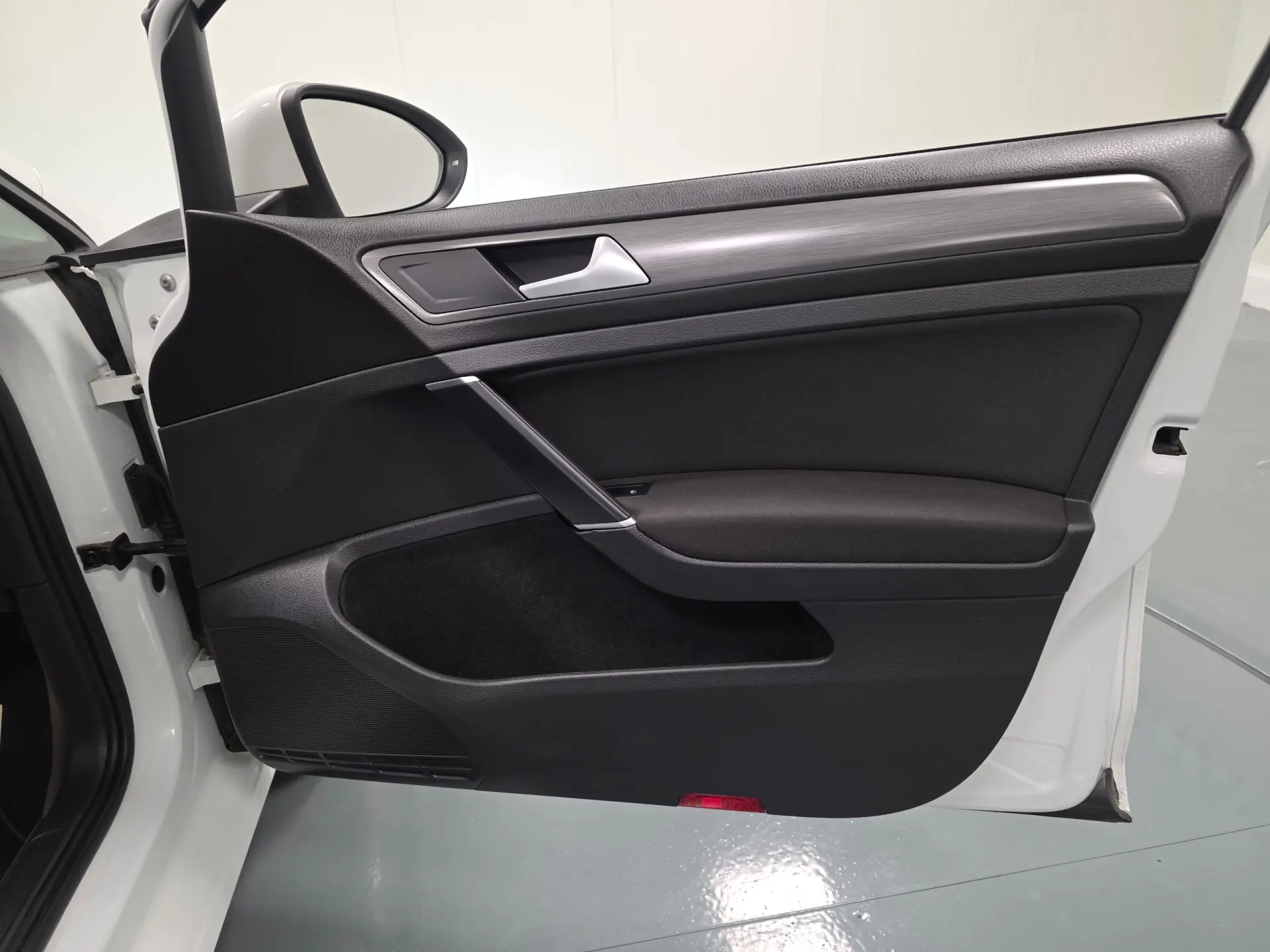 Volkswagen e-Golf AC/DC 44