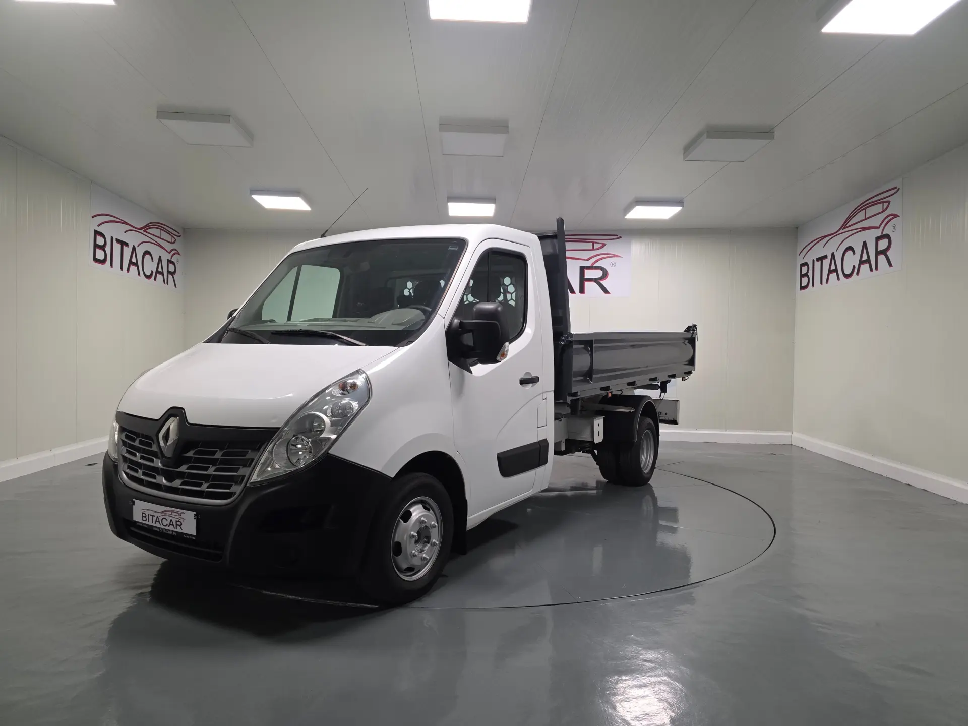 Renault Master 2.3 DCI 130CV BASCULANTE 9