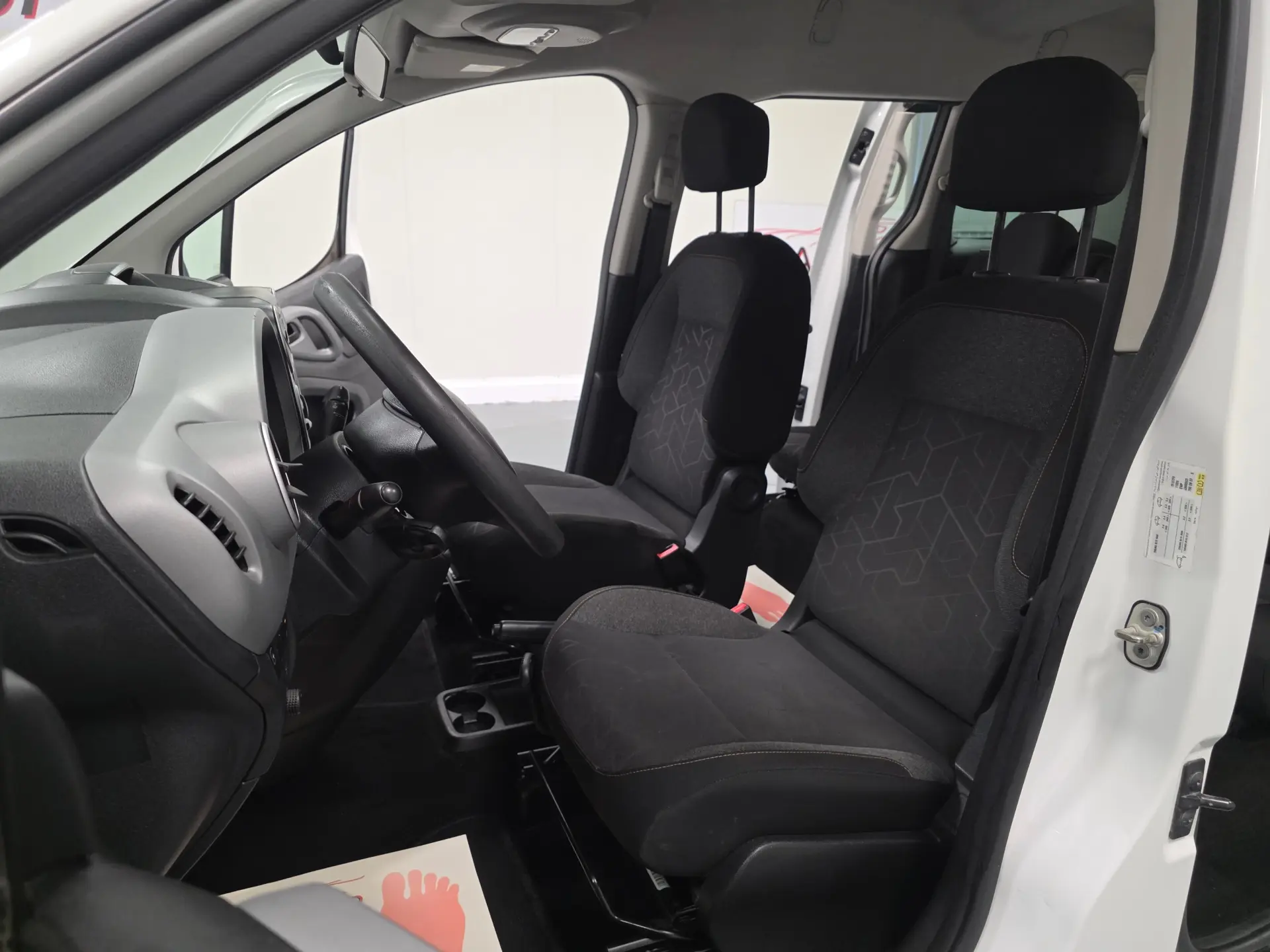 Peugeot Partner TEPEE 1.6 BLUEHDI 5 LUGARES 78