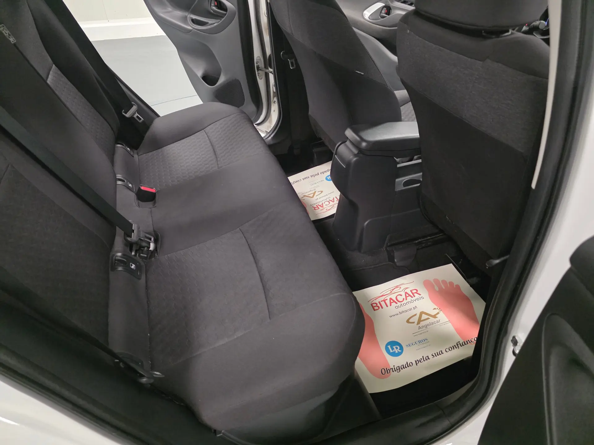 Toyota Yaris 1.5 HDF EXCLUSIVE 74