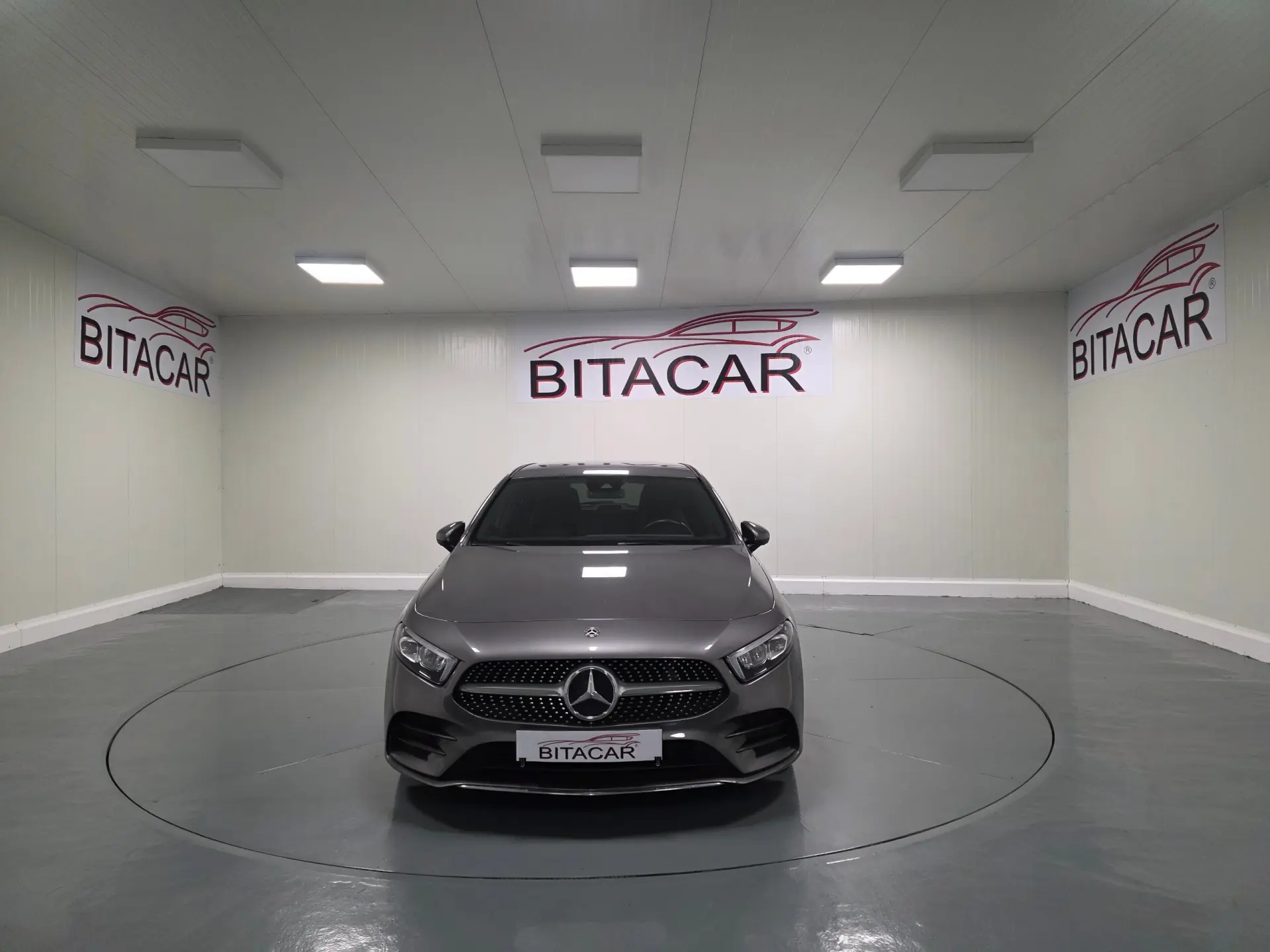 Mercedes-Benz A 180 d AMG Line Aut. 10