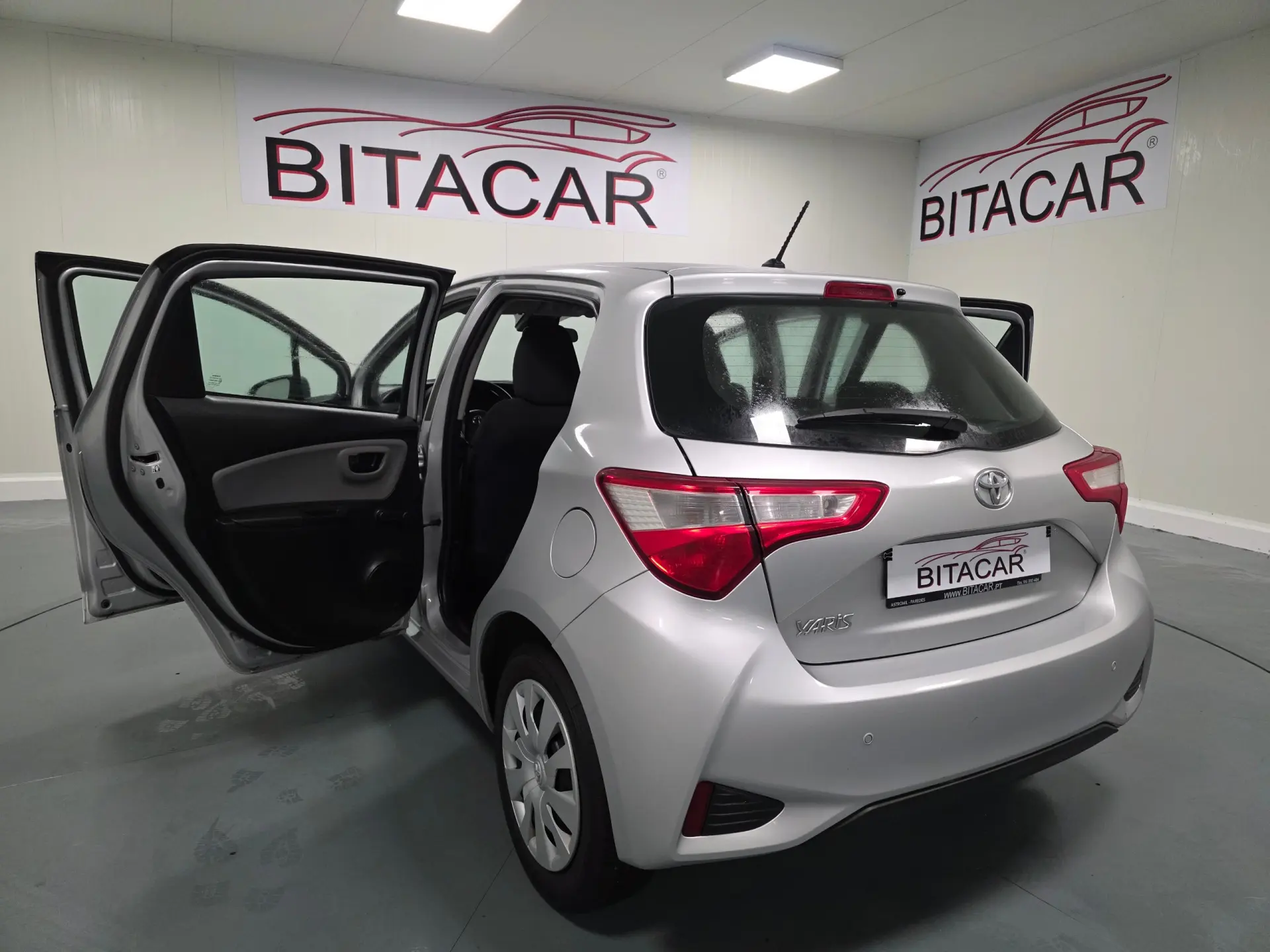 Toyota Yaris 1.4 D-4D ACtive+AC 27