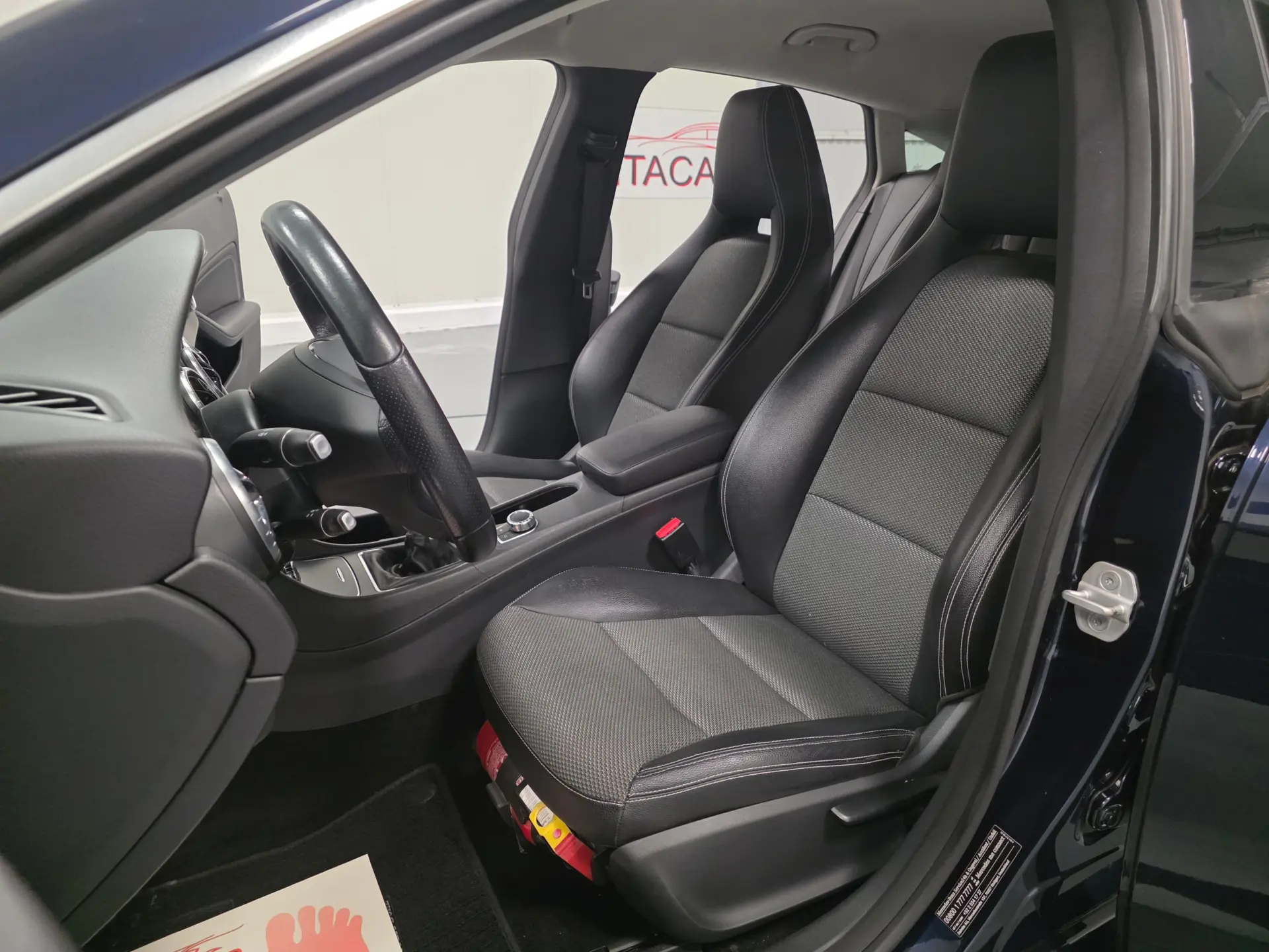 Mercedes-Benz CLA 180 d Shooting Brake Urban 72