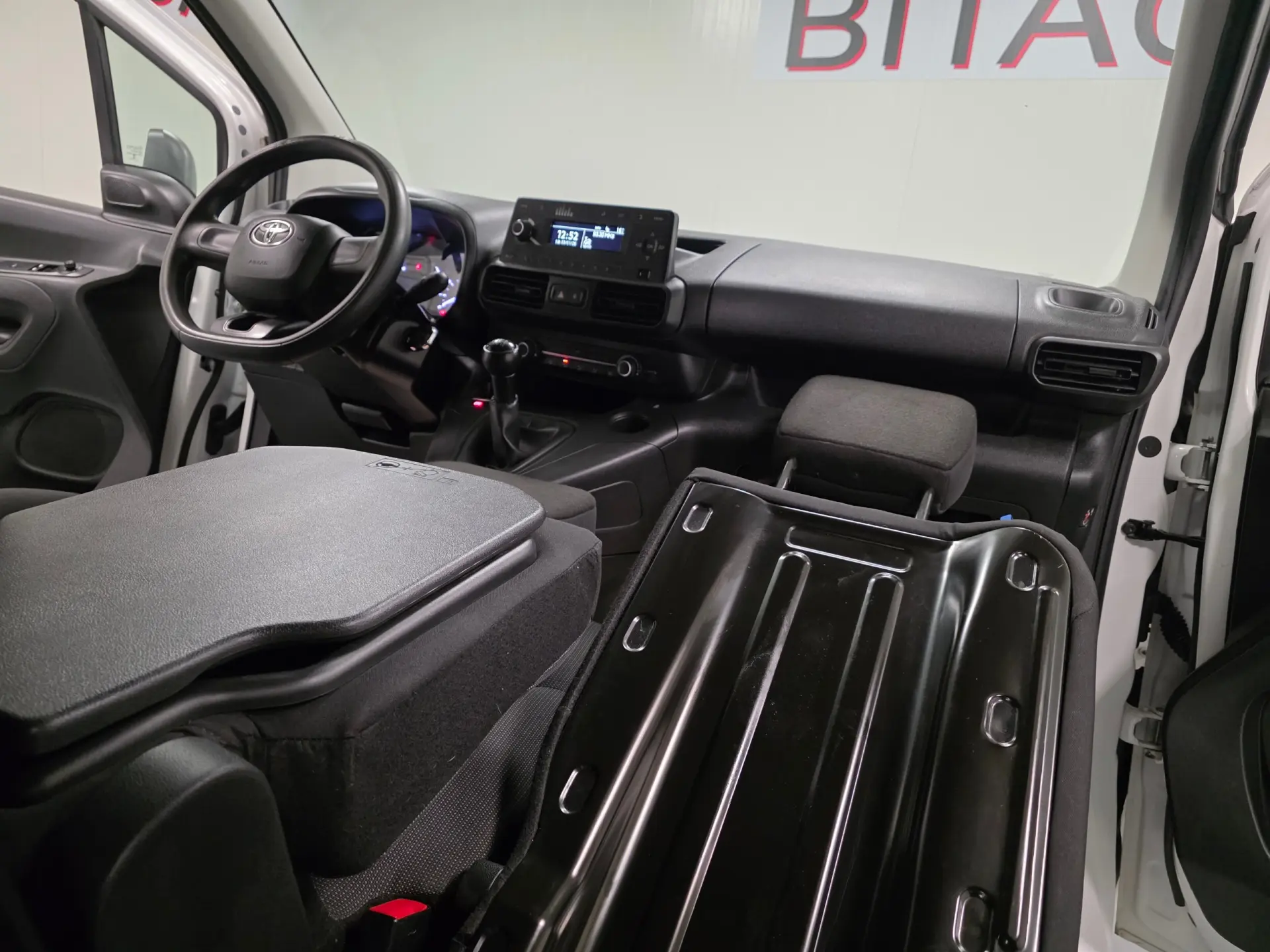 Toyota Proace CITY 1.5D IVA DEDUTIVEL 43