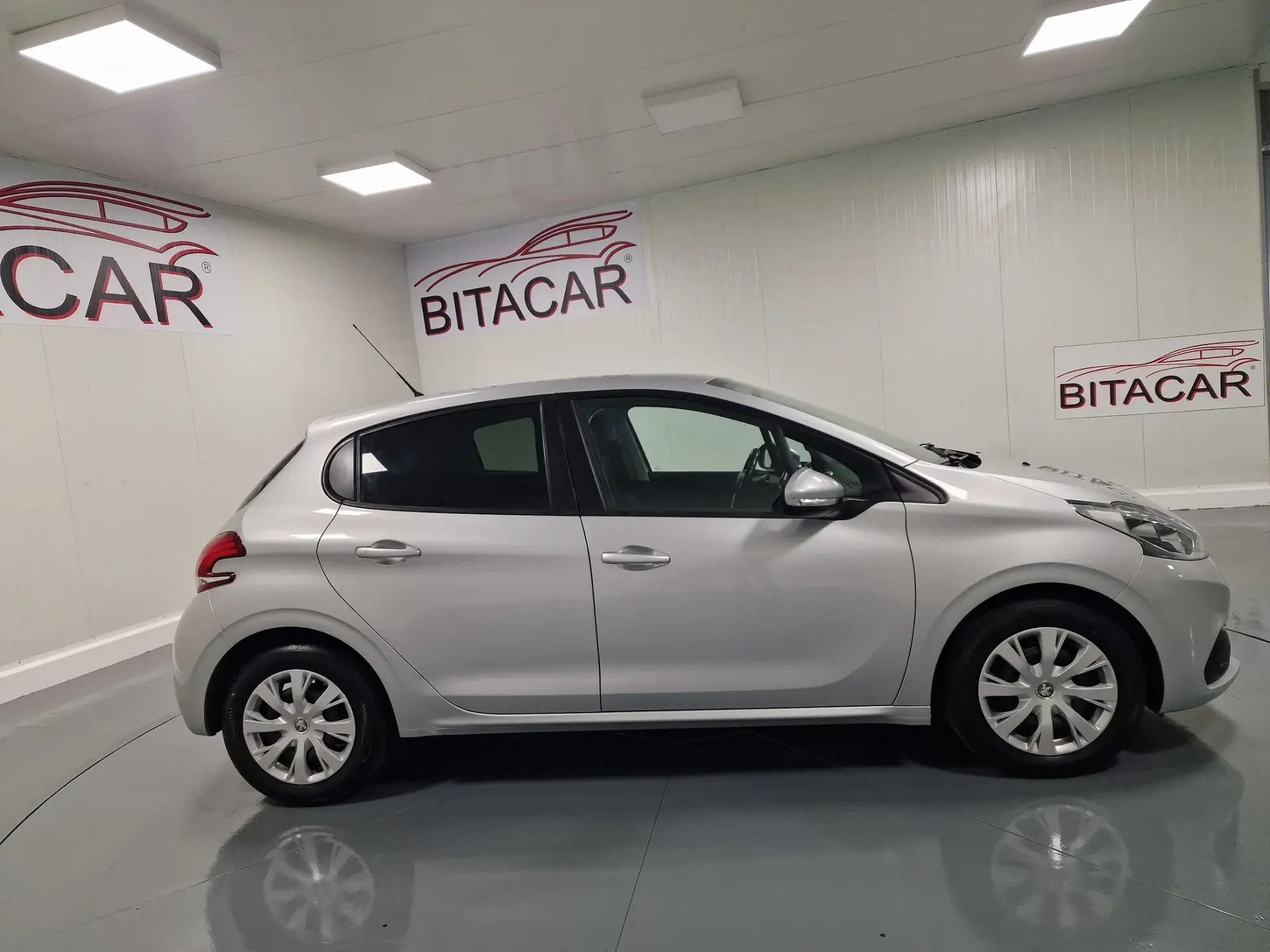 Peugeot 208 1.6 BlueHDi Active 3
