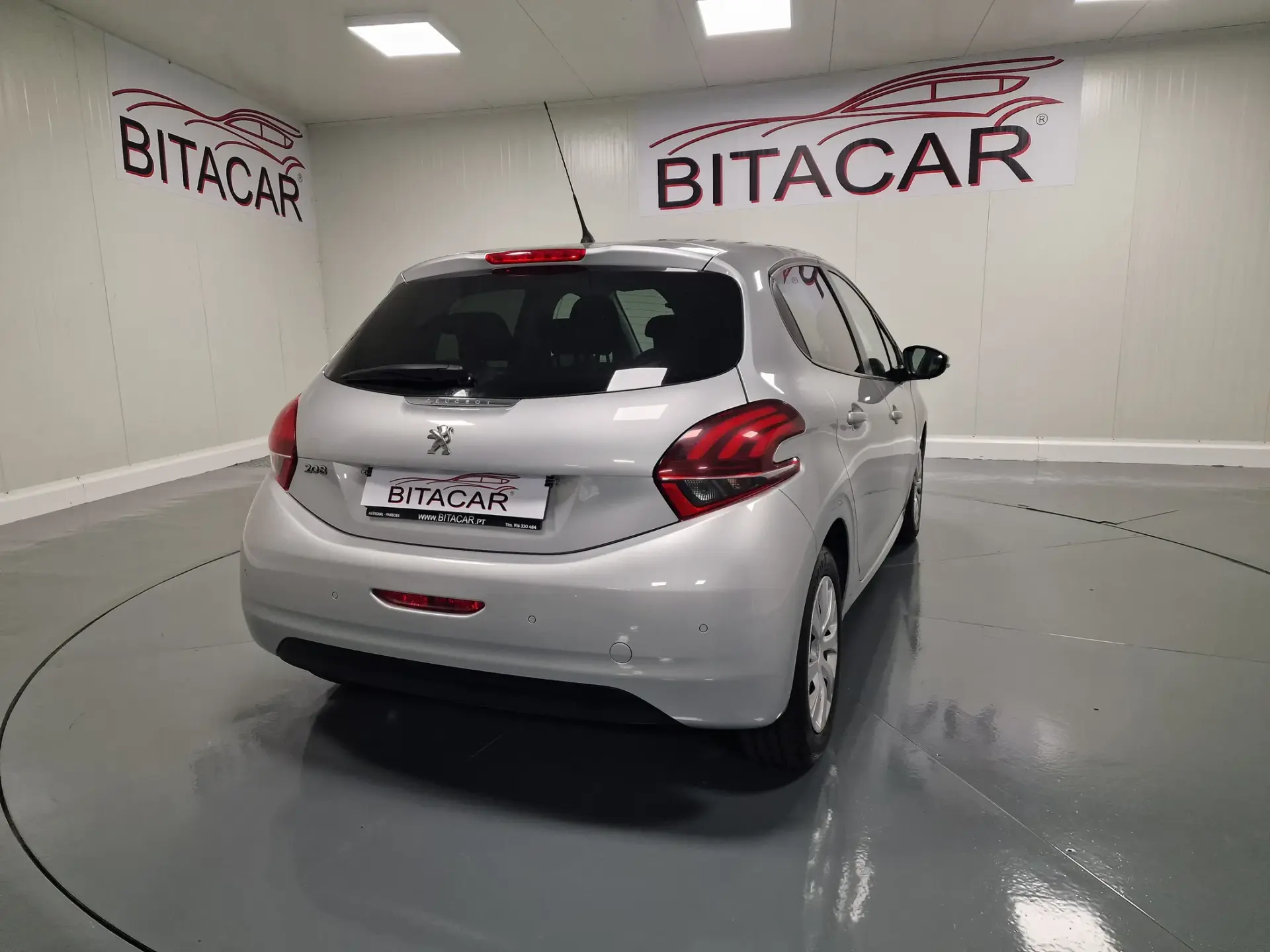 Peugeot 208 1.6 BlueHDi Active 29