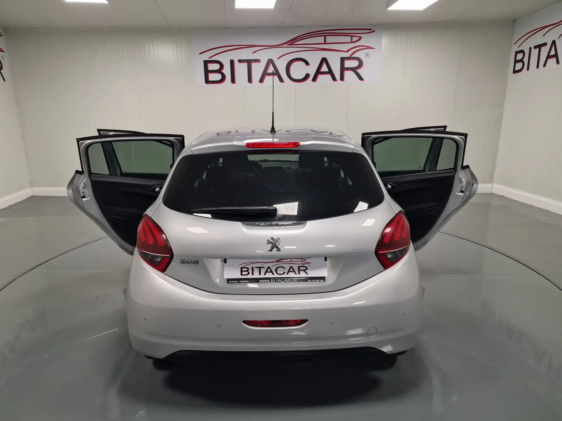 Peugeot 208 1.6 BlueHDi Active 36