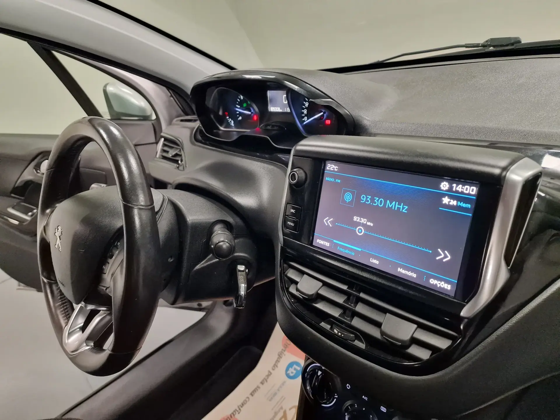Peugeot 208 1.6 BlueHDi Active 61