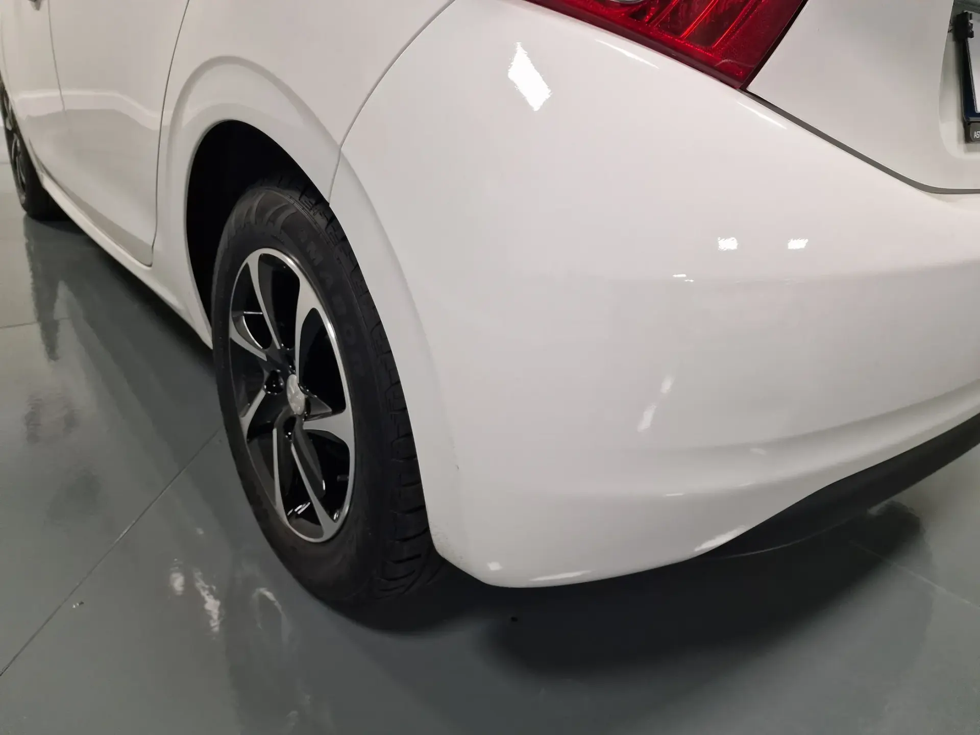 Peugeot 208 1.4 HDi Active 21
