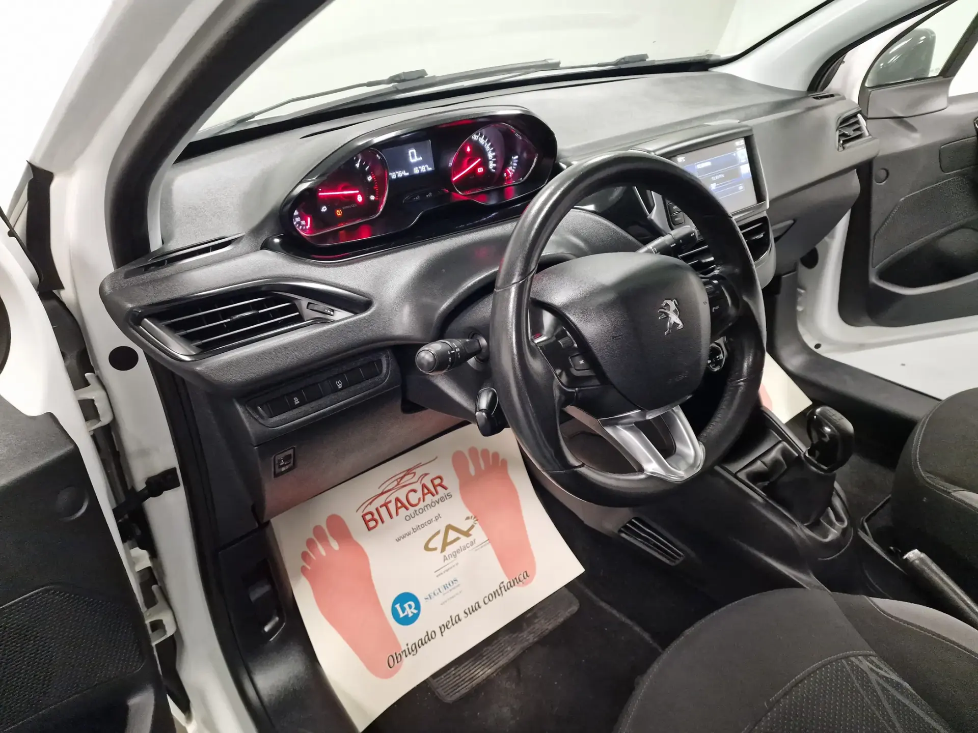 Peugeot 208 1.4 HDi Active 61