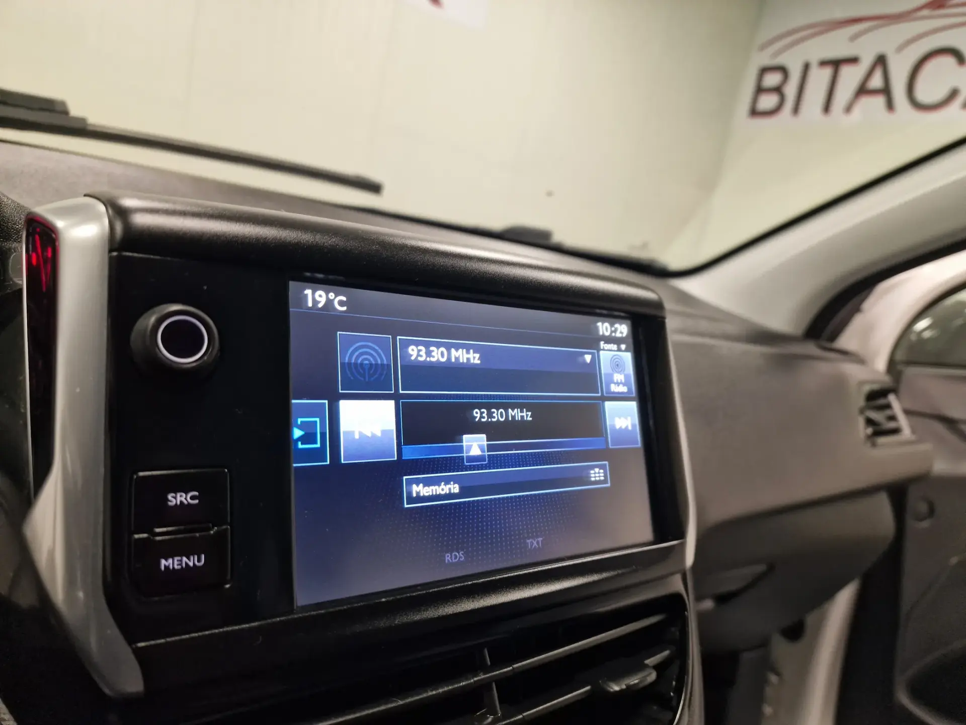 Peugeot 208 1.4 HDi Active 74