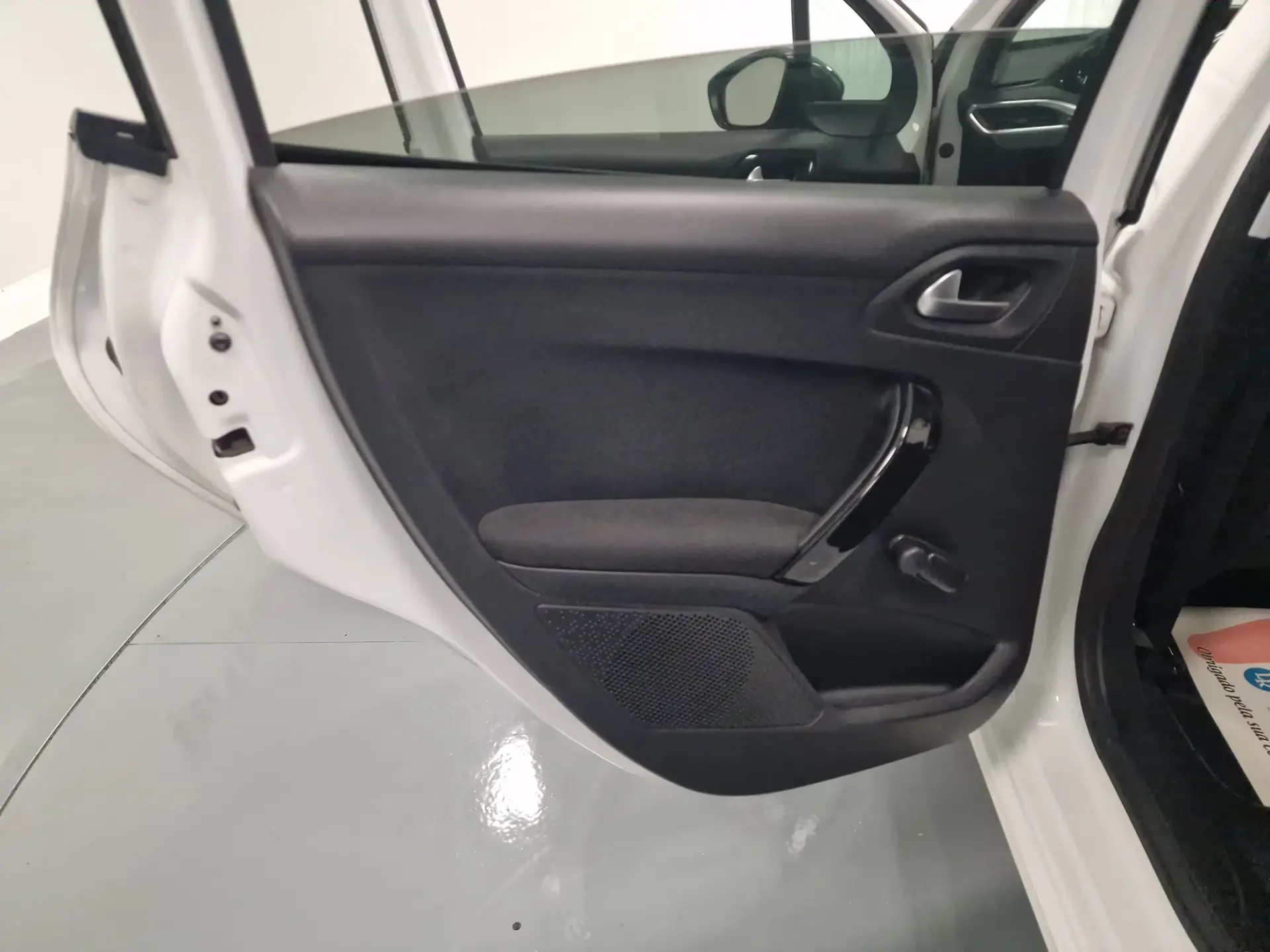 Peugeot 208 1.6 BlueHDi Style 52