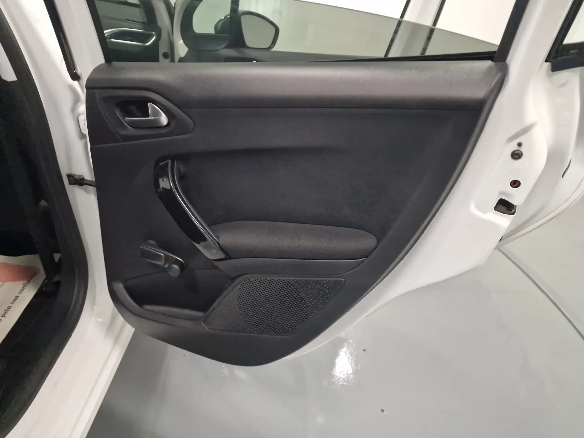 Peugeot 208 1.6 BlueHDi Style 59