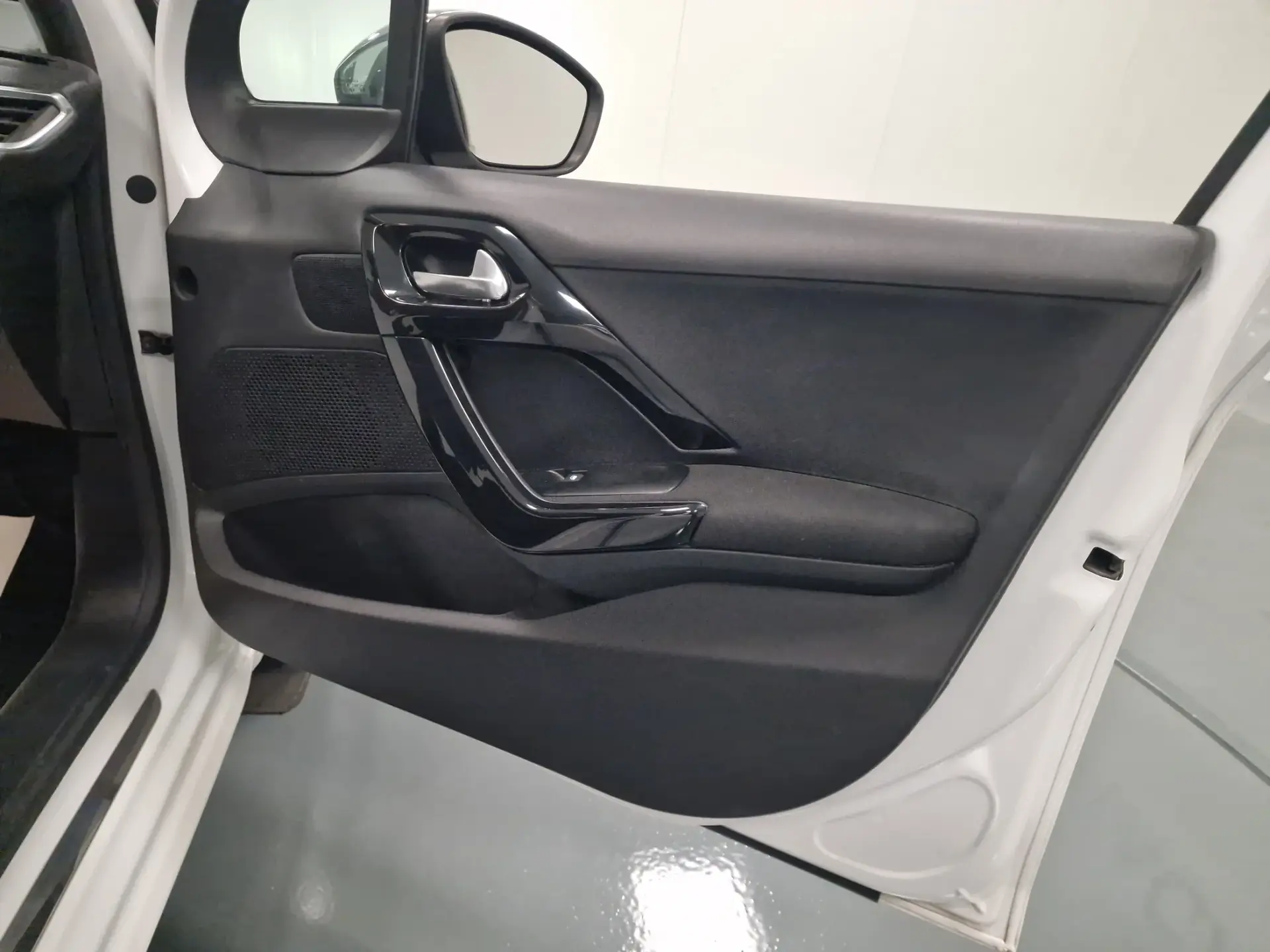 Peugeot 208 1.6 BlueHDi Style 64