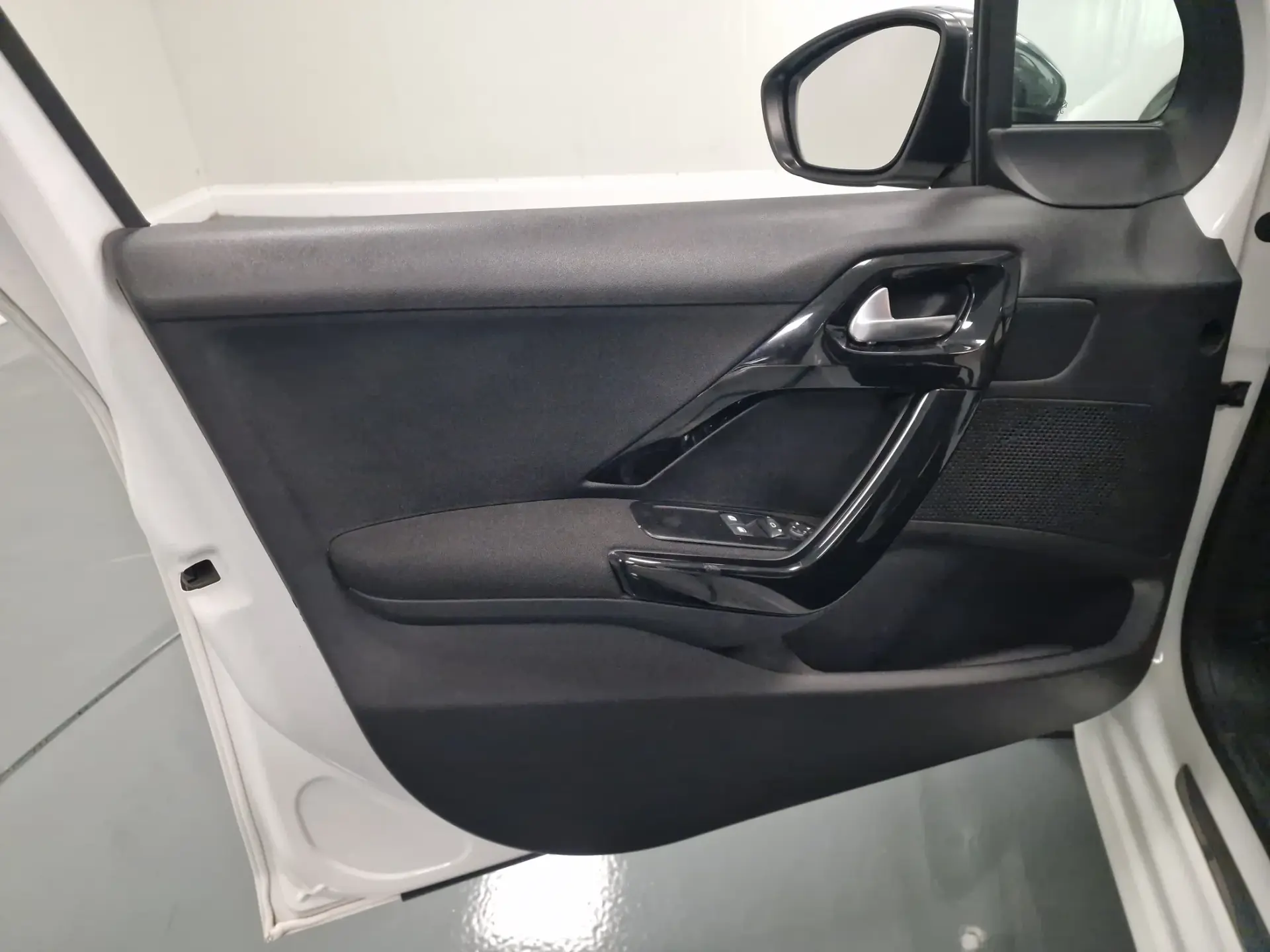 Peugeot 208 1.6 BlueHDi Style 72